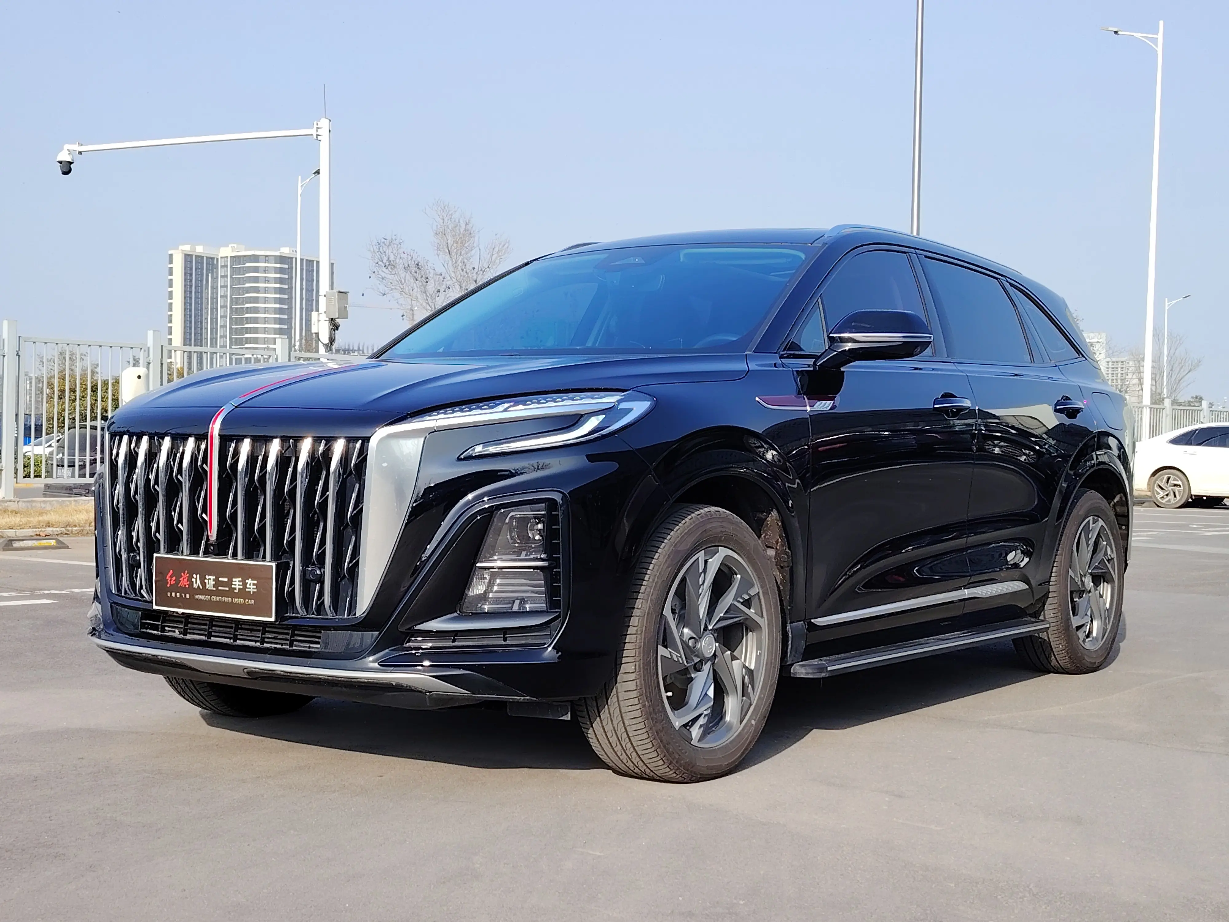 Hongqi HS3 PHEV  из Китая