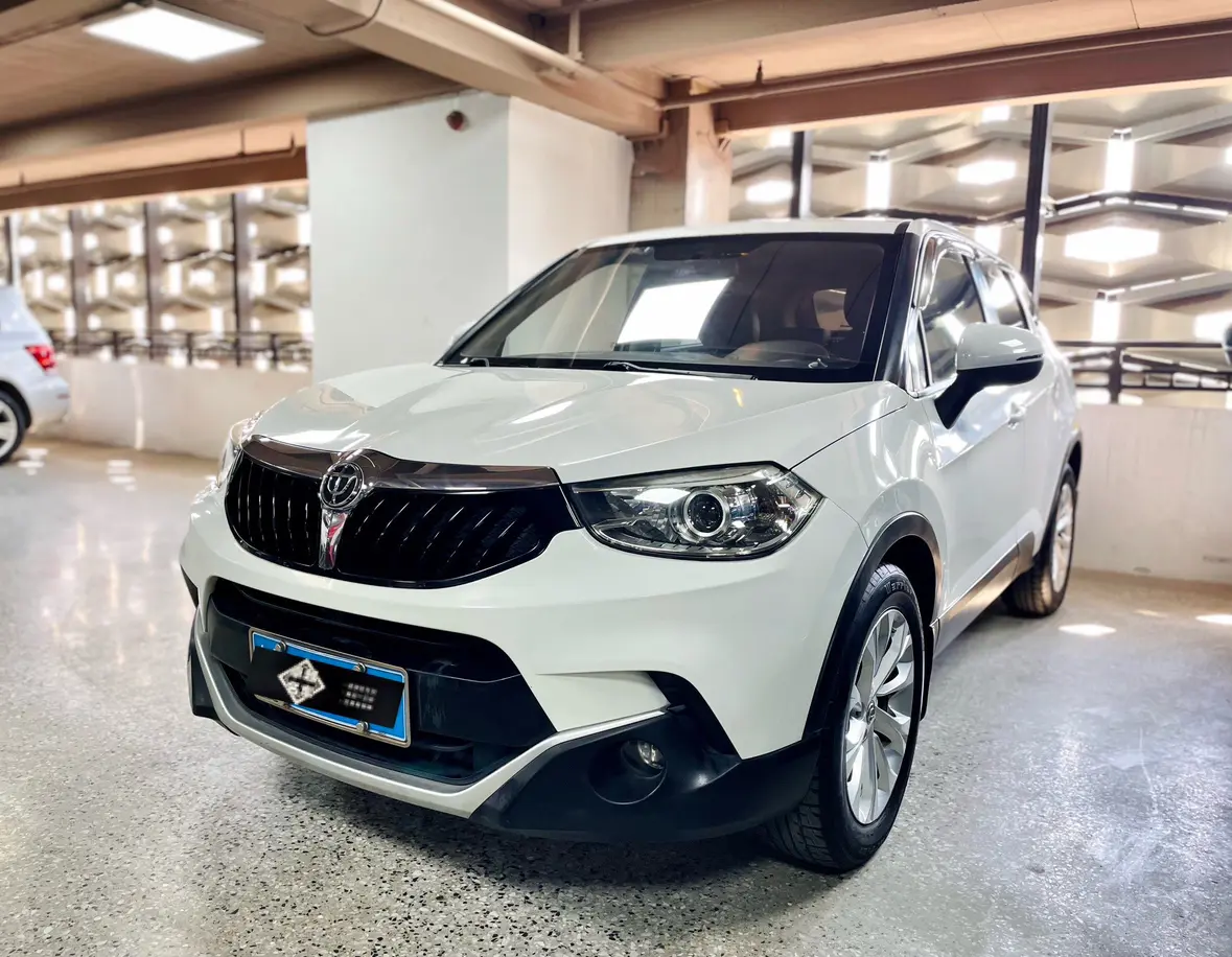 Brilliance China V3
