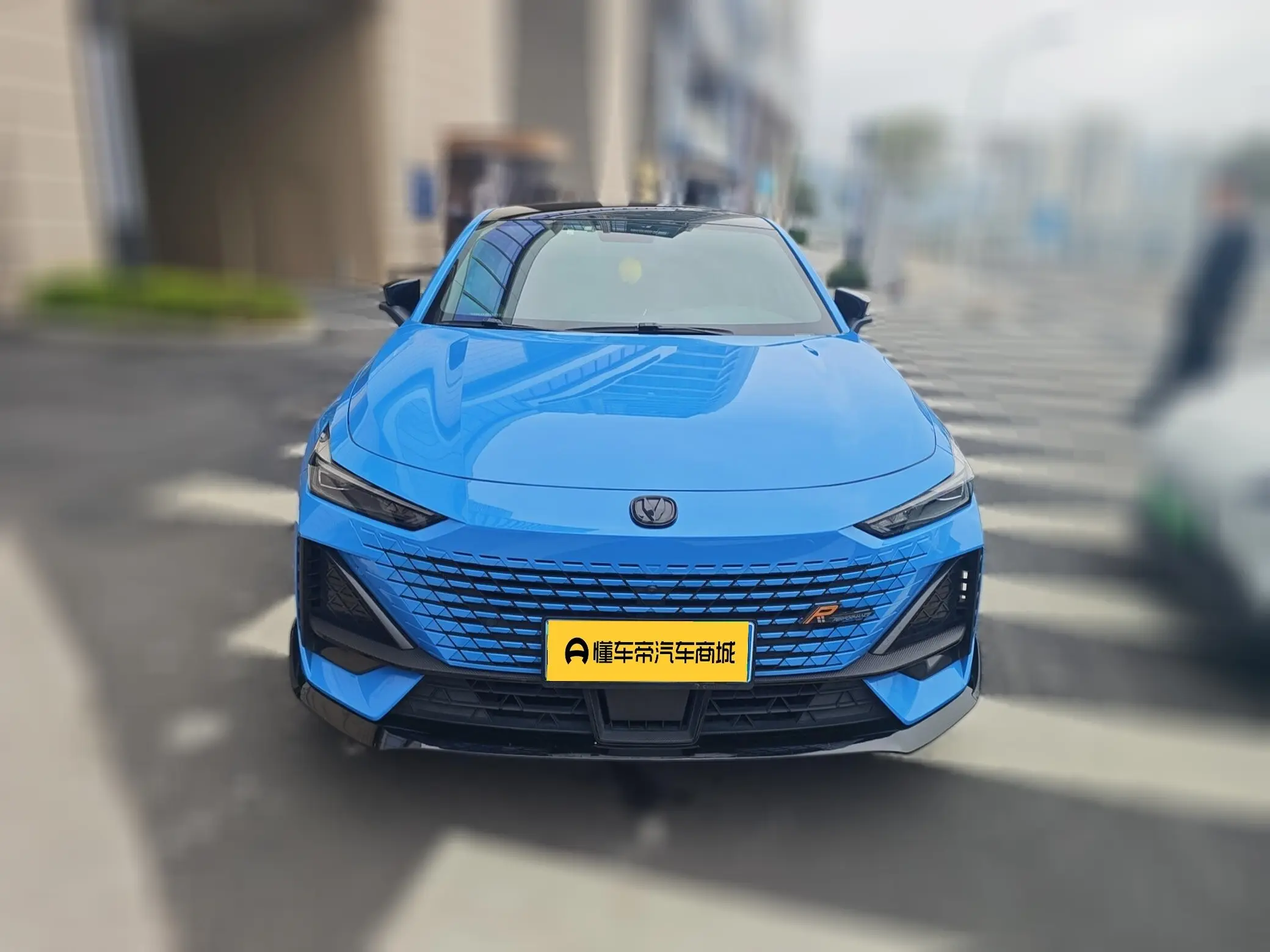 Changan UNI-V  из Китая