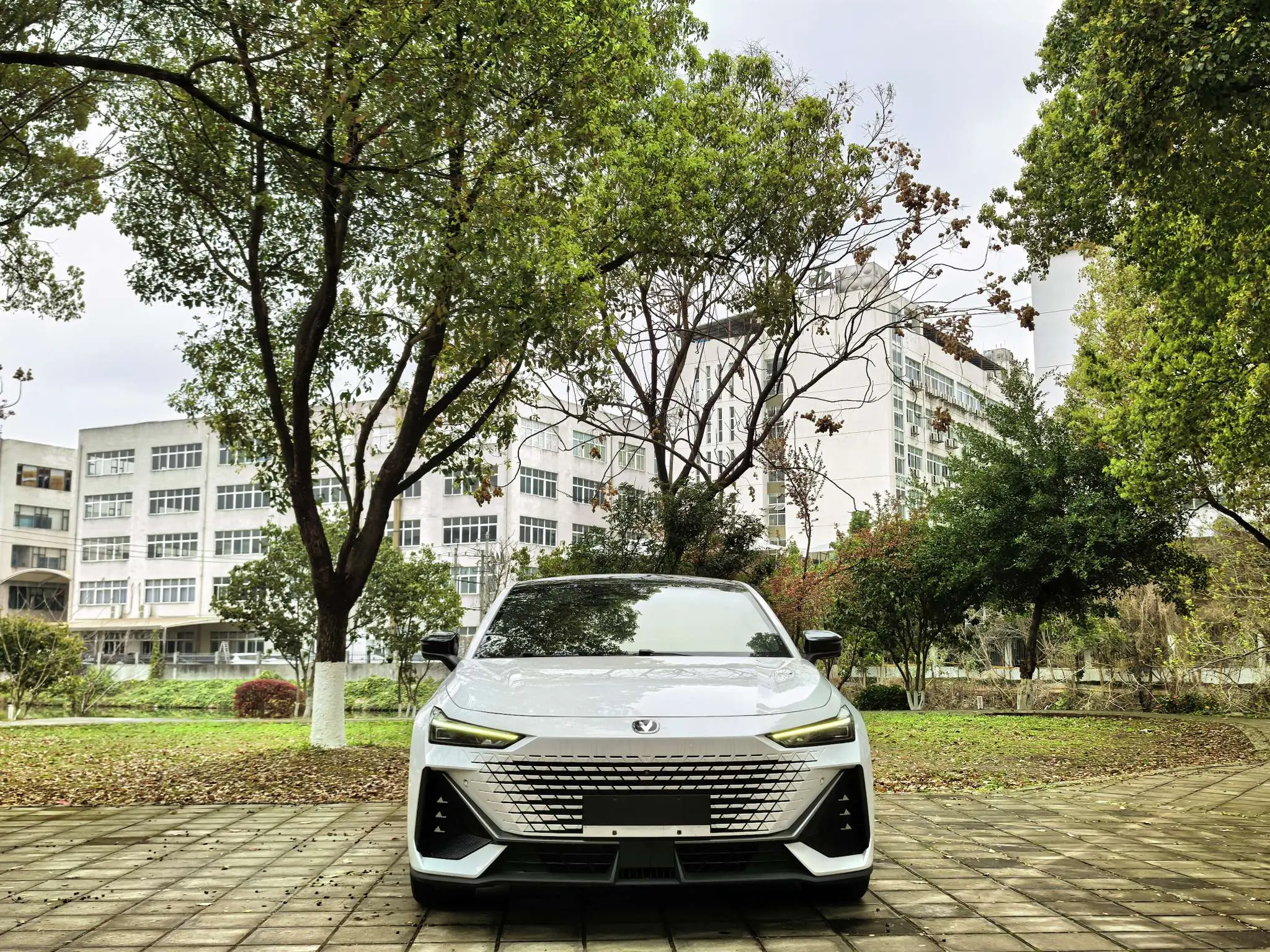 Changan UNI-V  из Китая