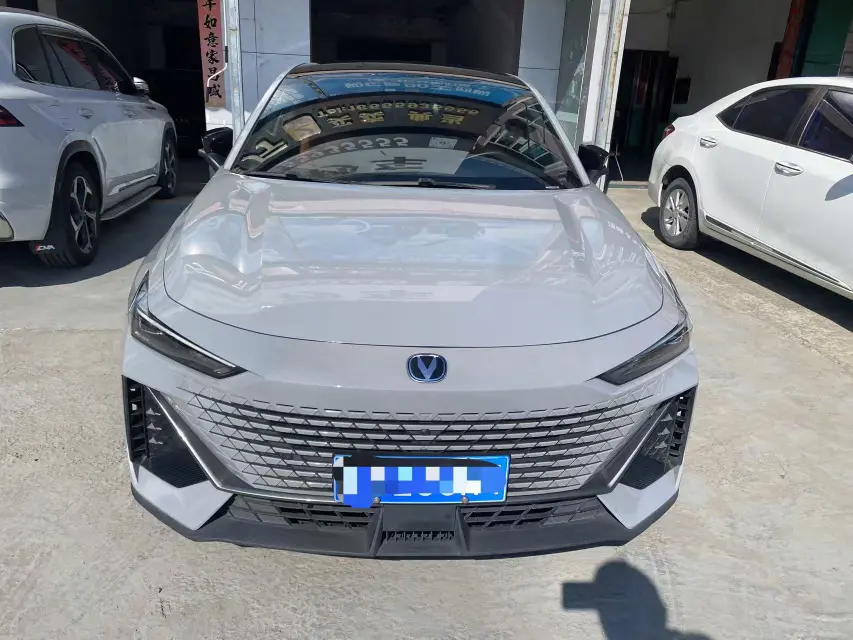 Changan UNI-V  из Китая