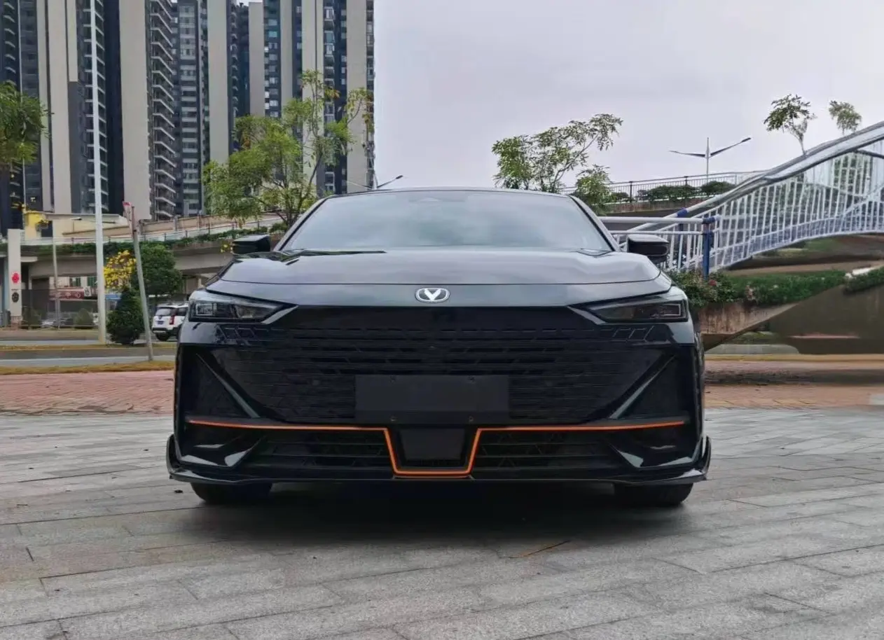Changan UNI-V  из Китая