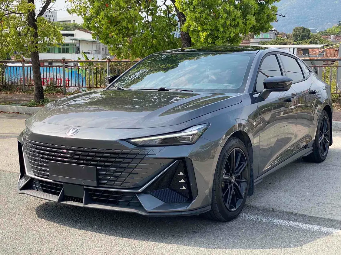 Changan UNI-V  из Китая