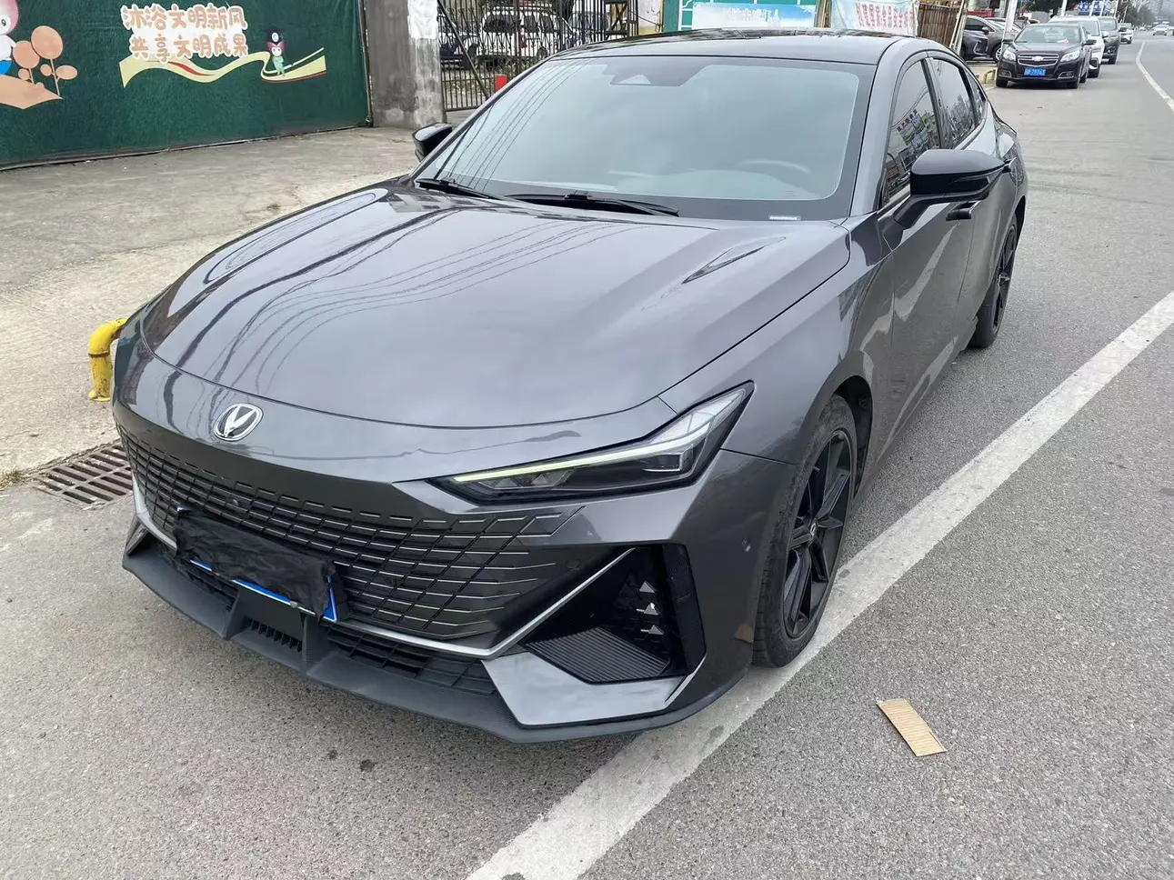 Changan UNI-V  из Китая