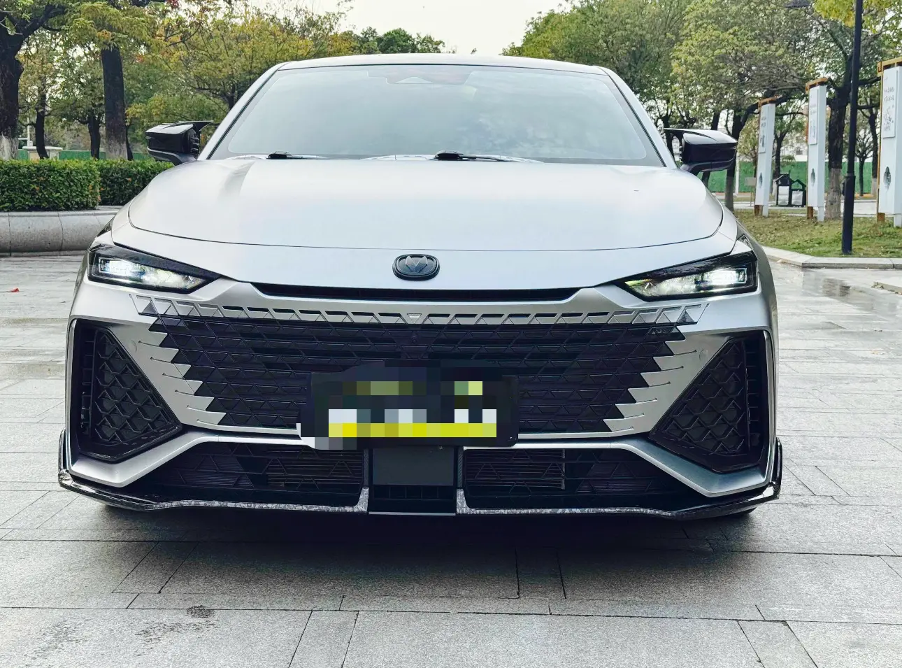 Changan UNI-V  из Китая