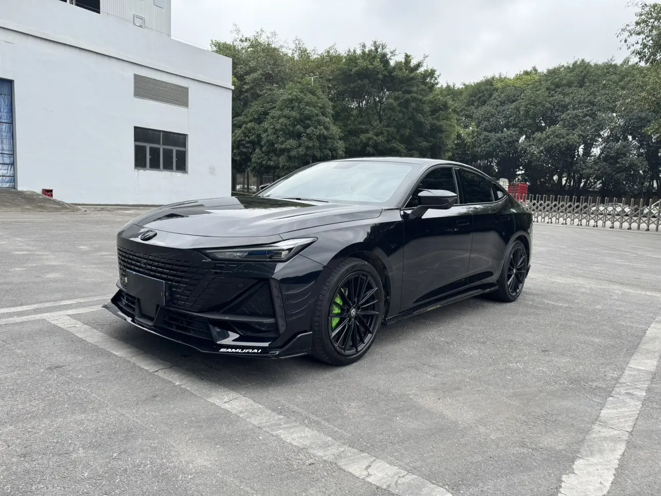 Changan UNI-V  из Китая