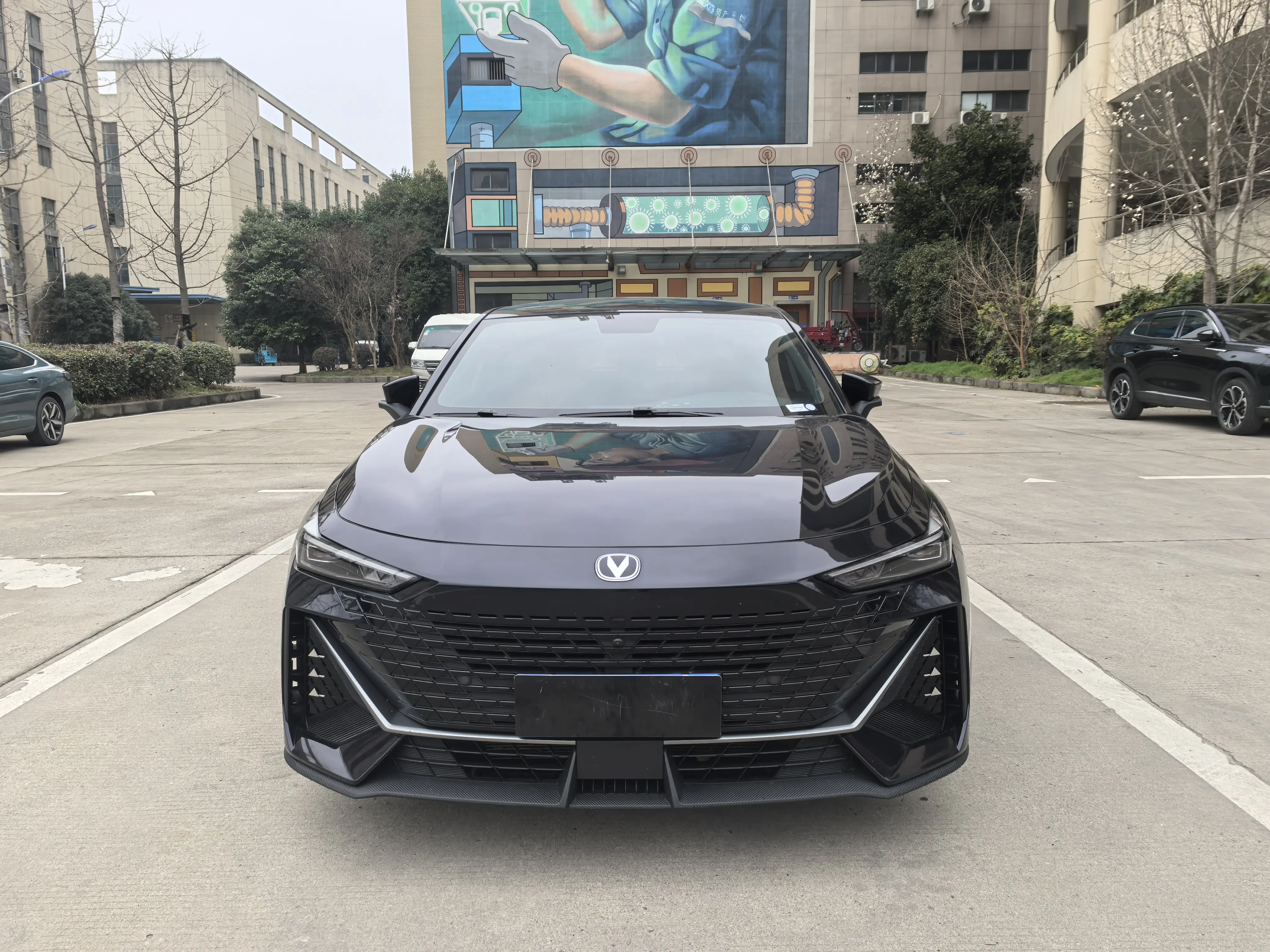 Changan UNI-V  из Китая