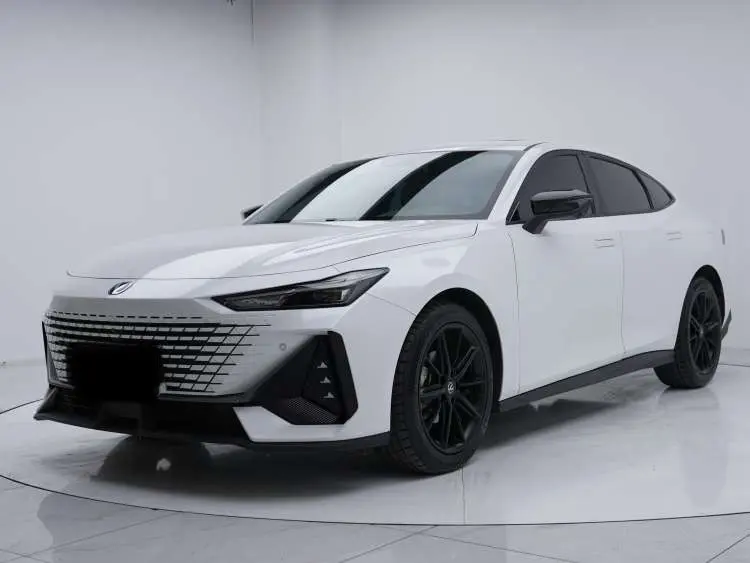 Changan UNI-V  из Китая