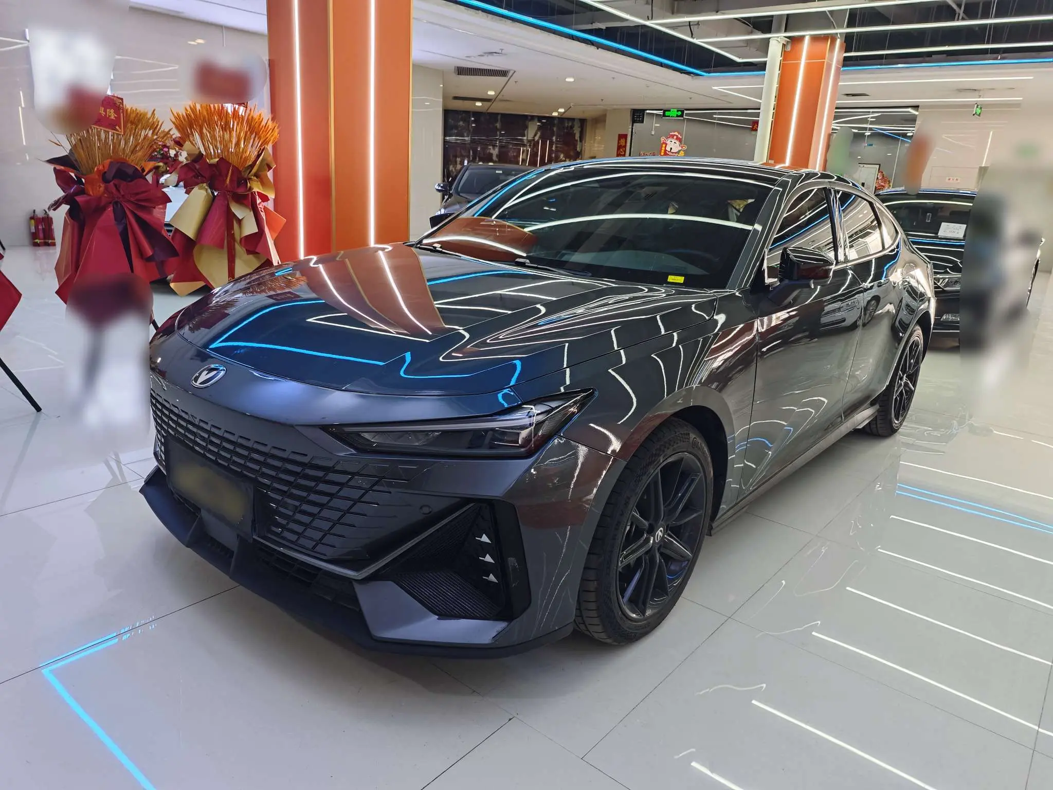 Changan UNI-V