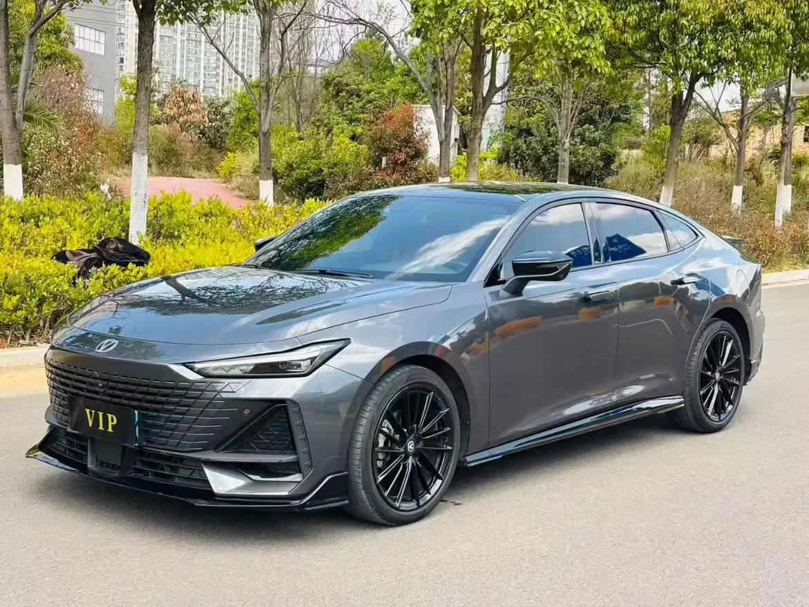 Changan UNI-V