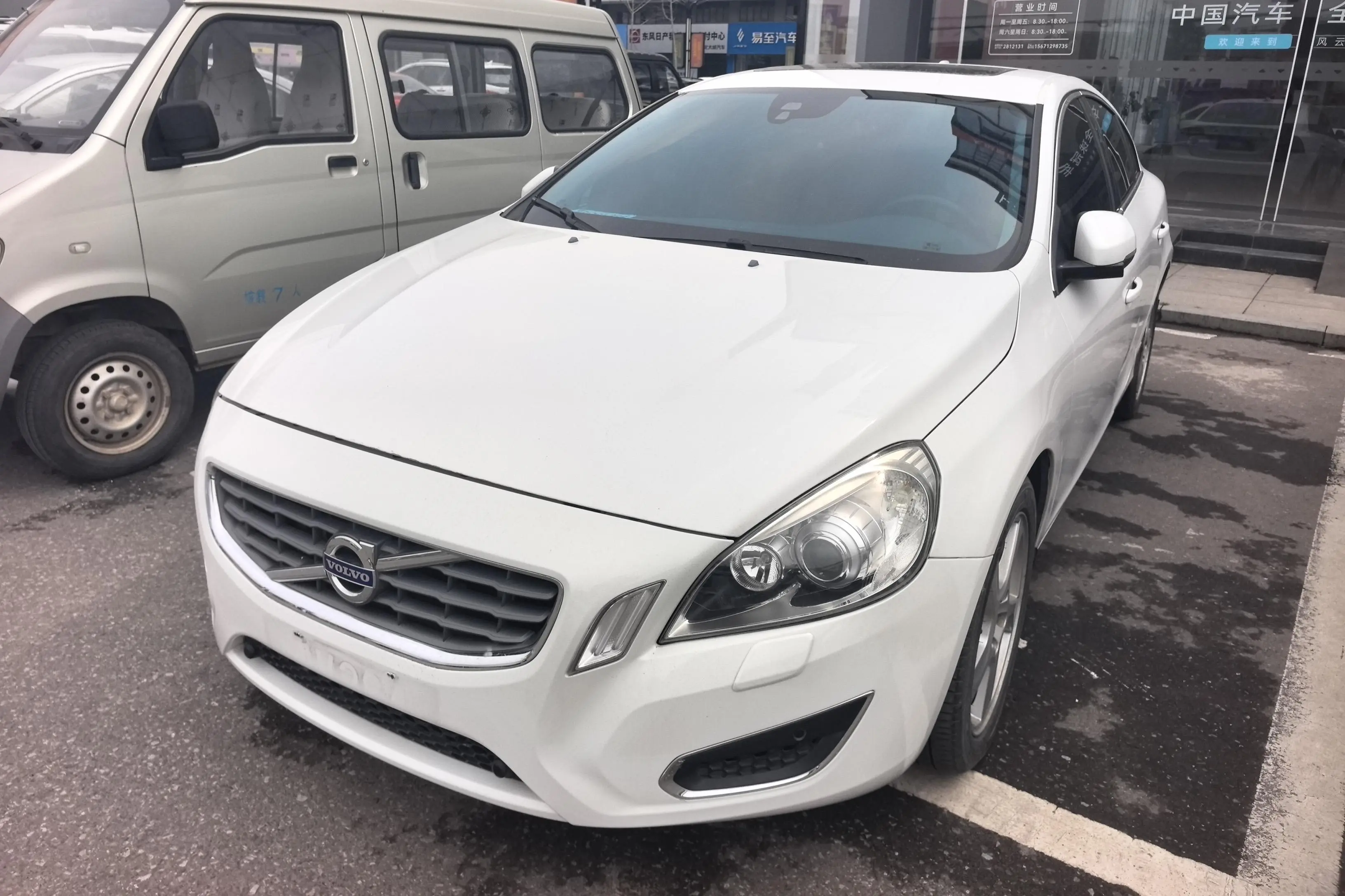 Volvo S60