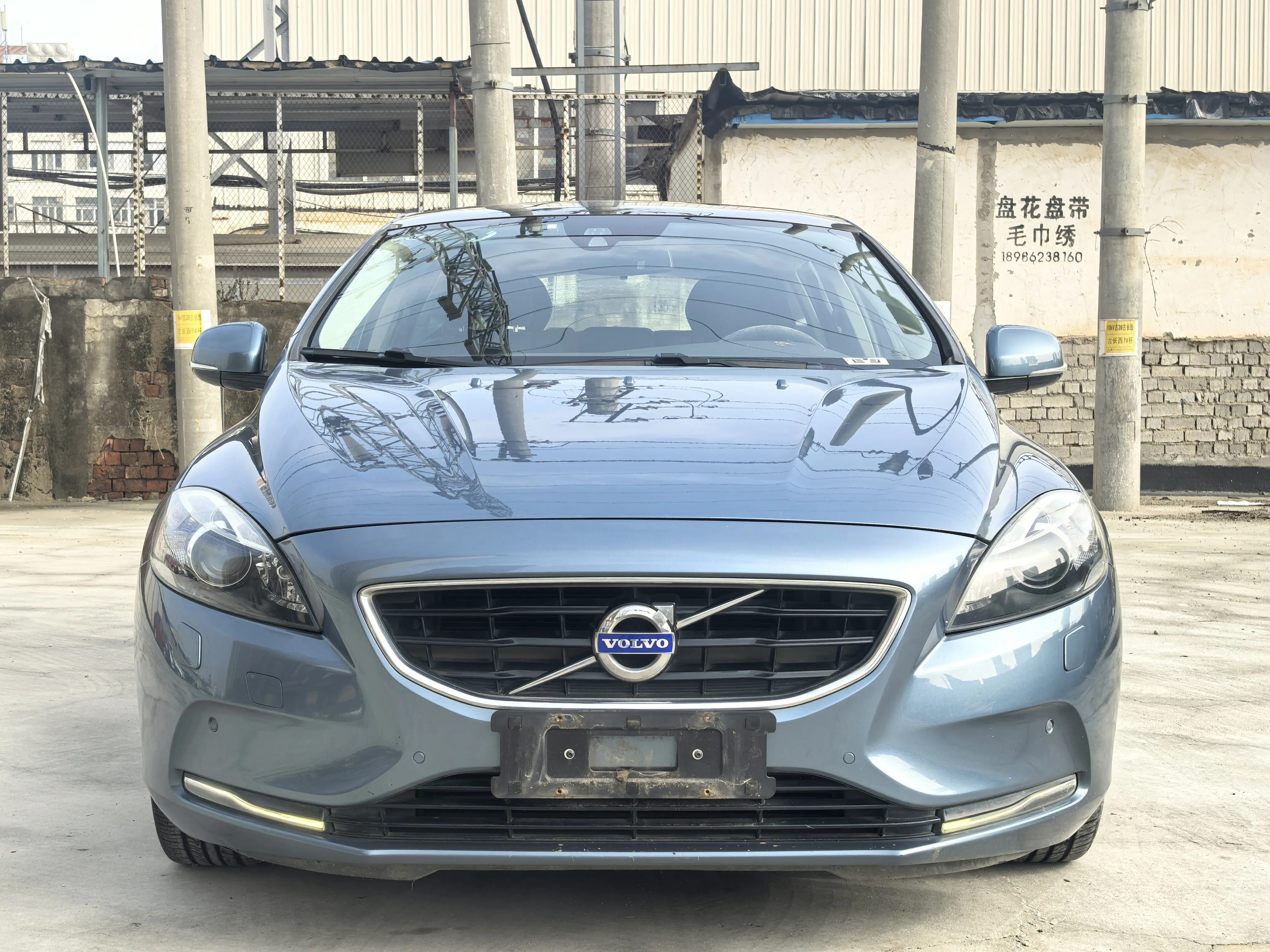 Volvo V40  из Китая