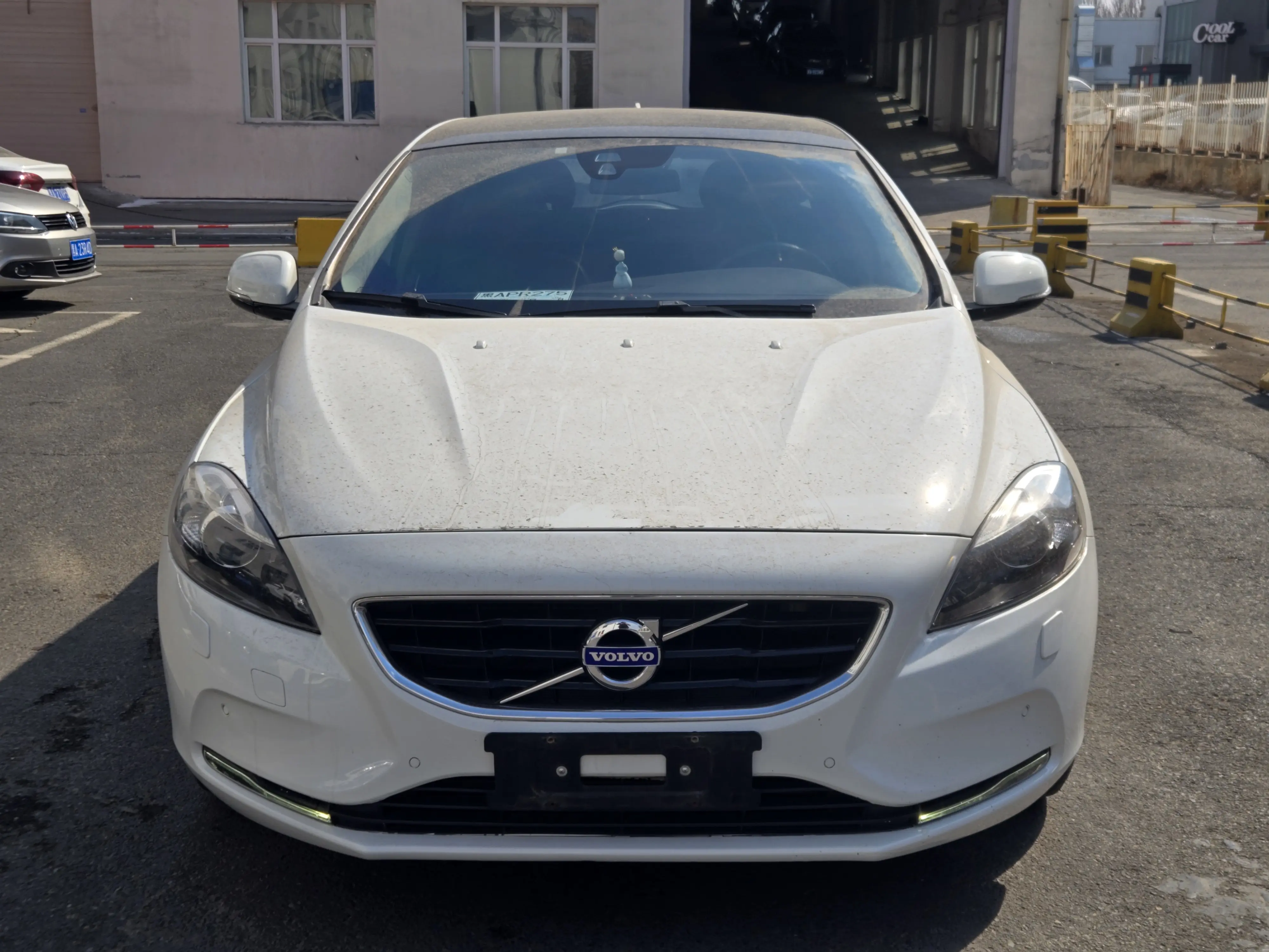 Volvo V40  из Китая