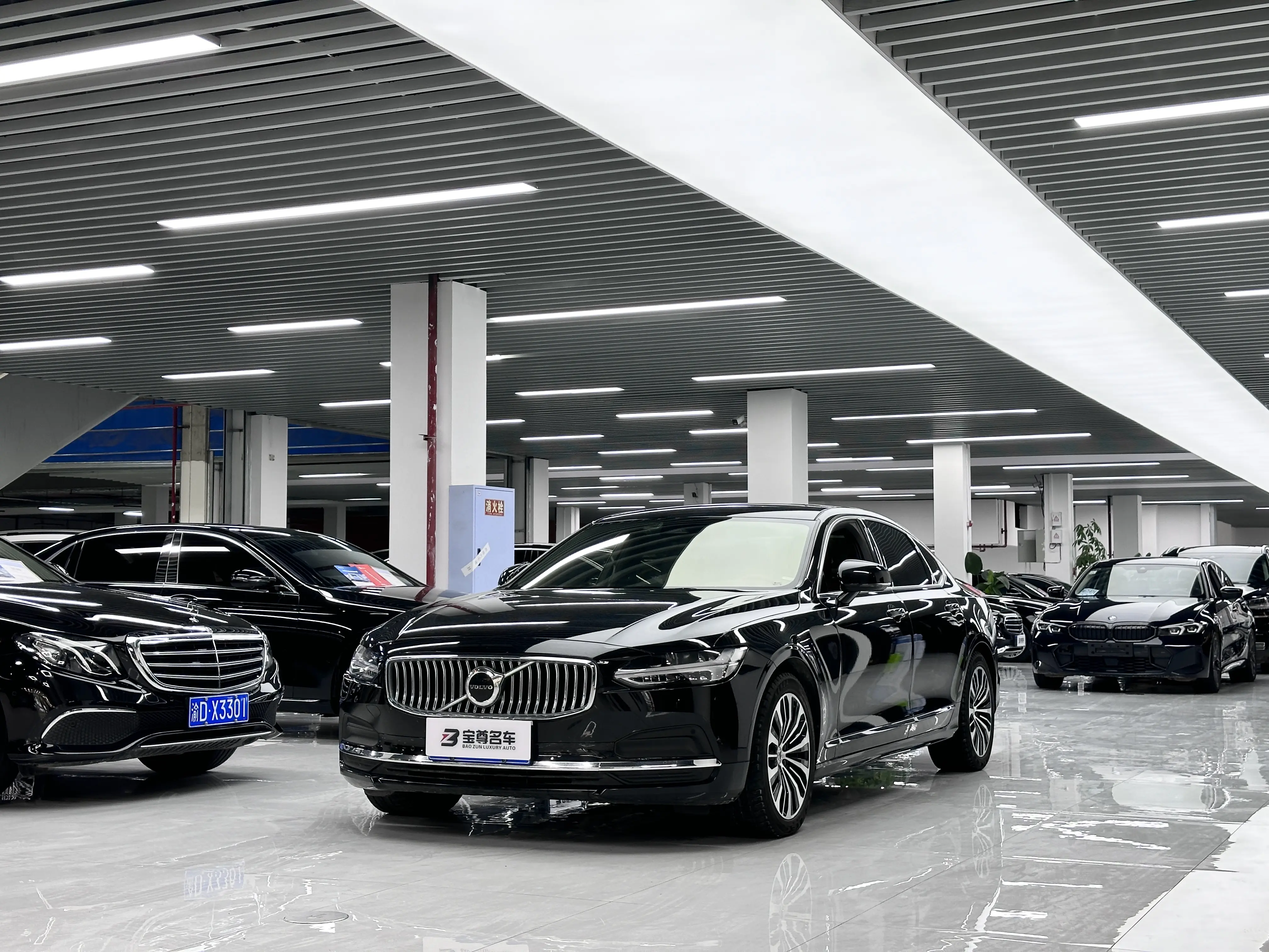 Volvo S90