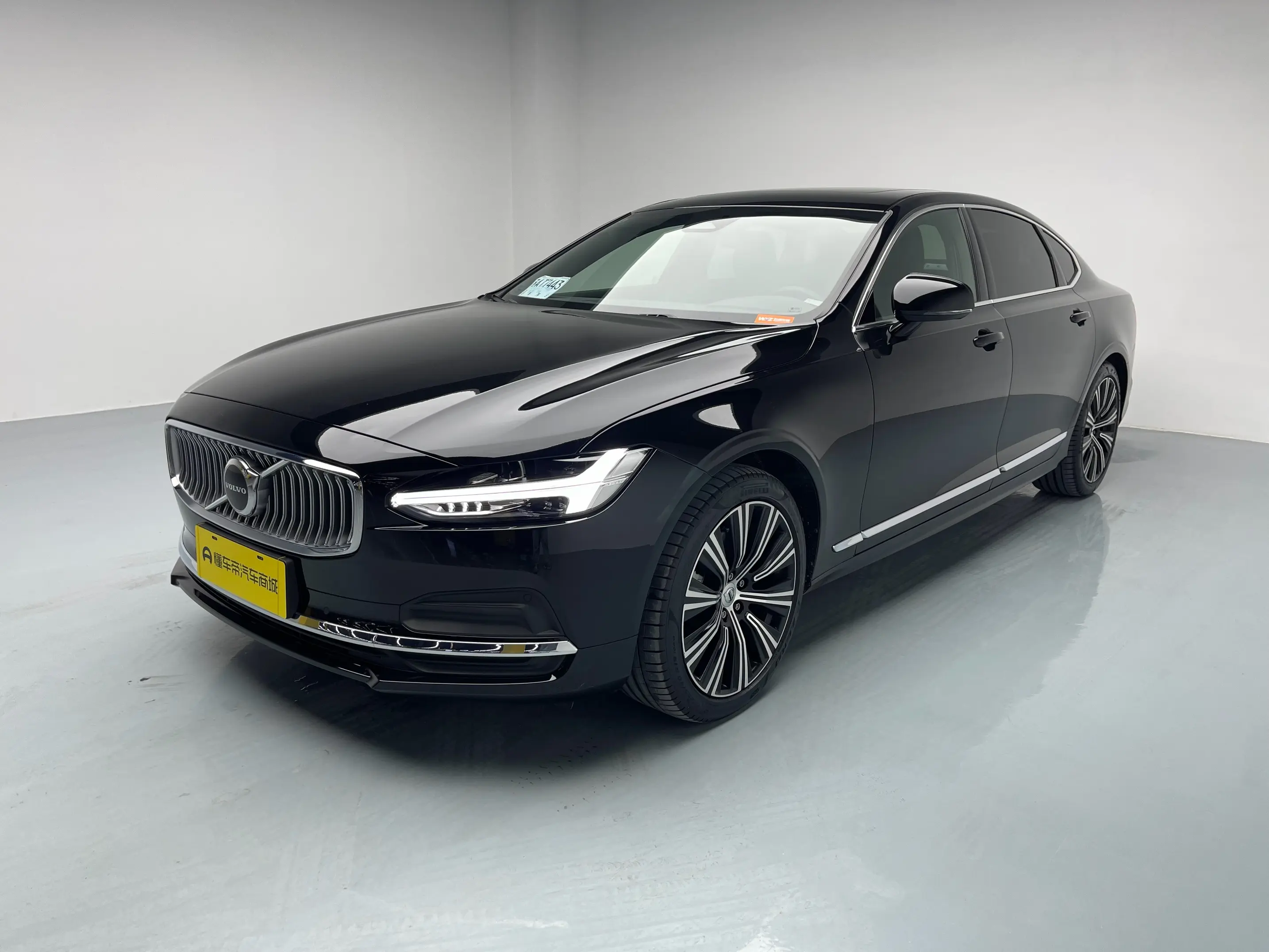 Volvo S90