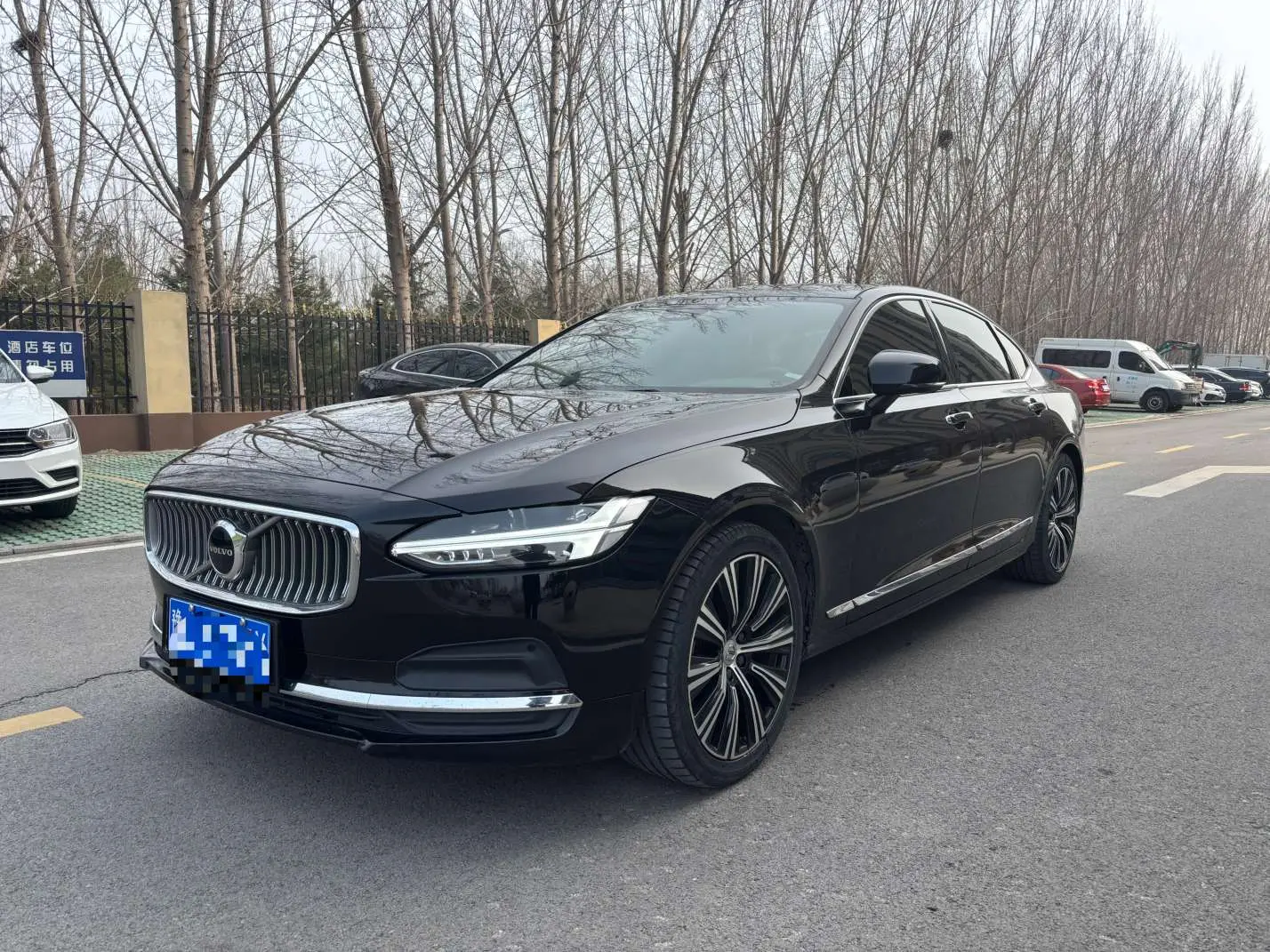 Volvo S90