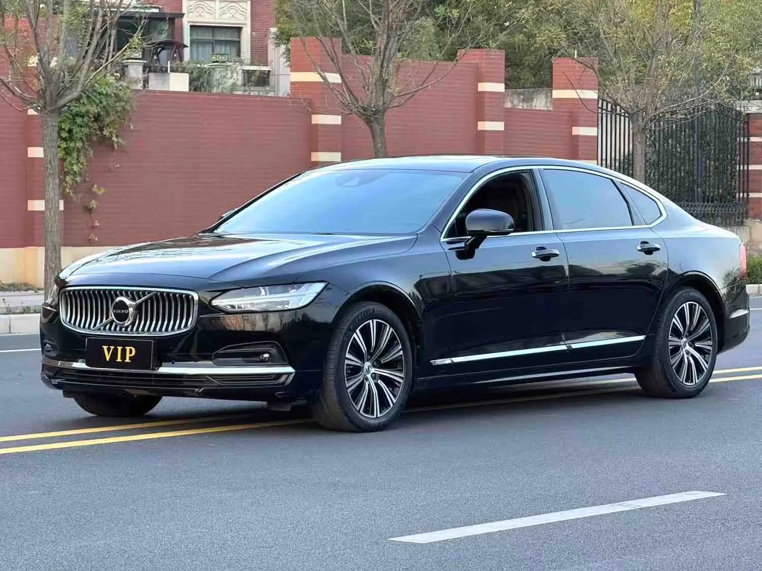 Volvo S90