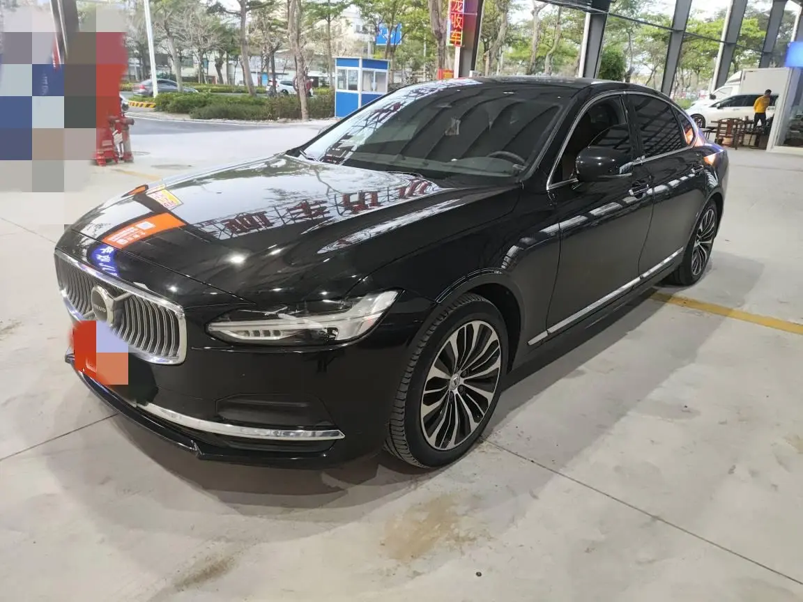 Volvo S90