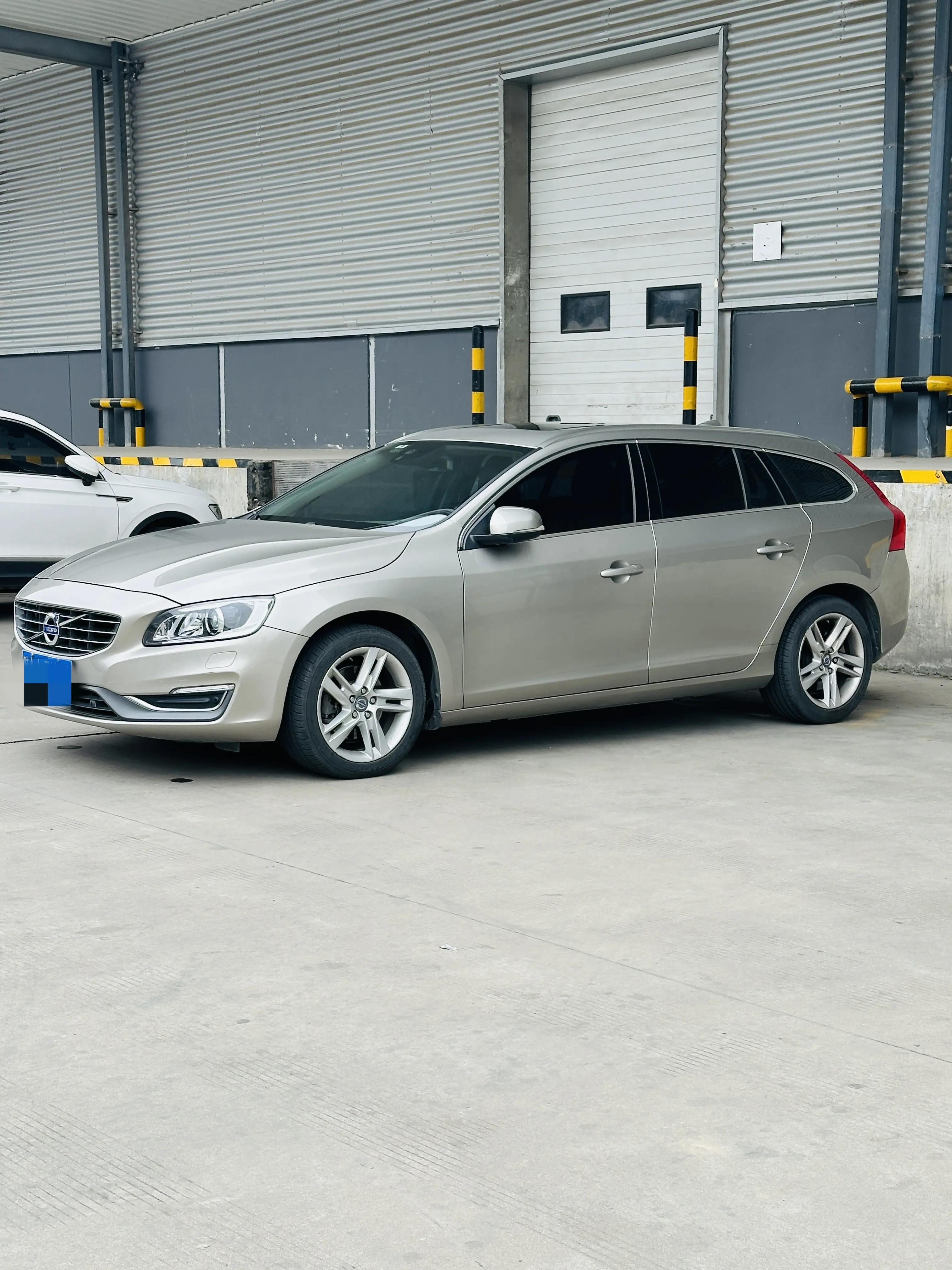 Volvo V60