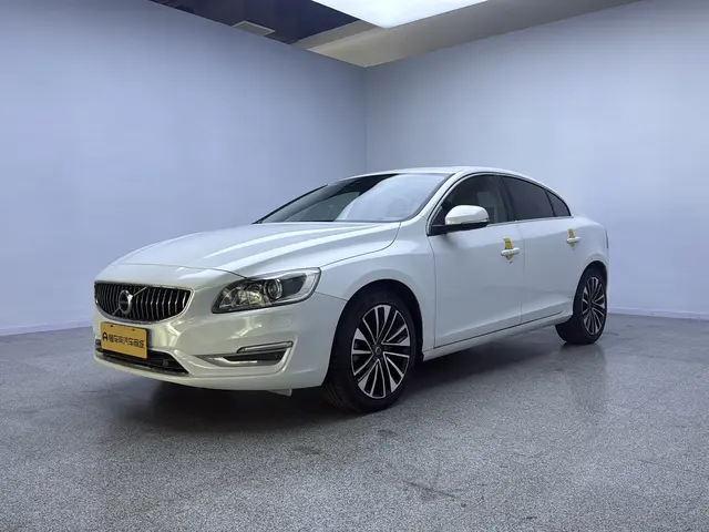 Volvo S60