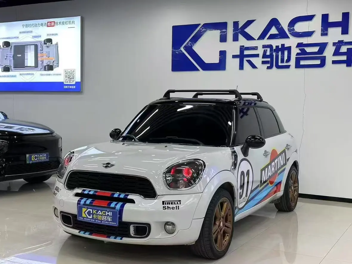 MINI COUNTRYMAN
