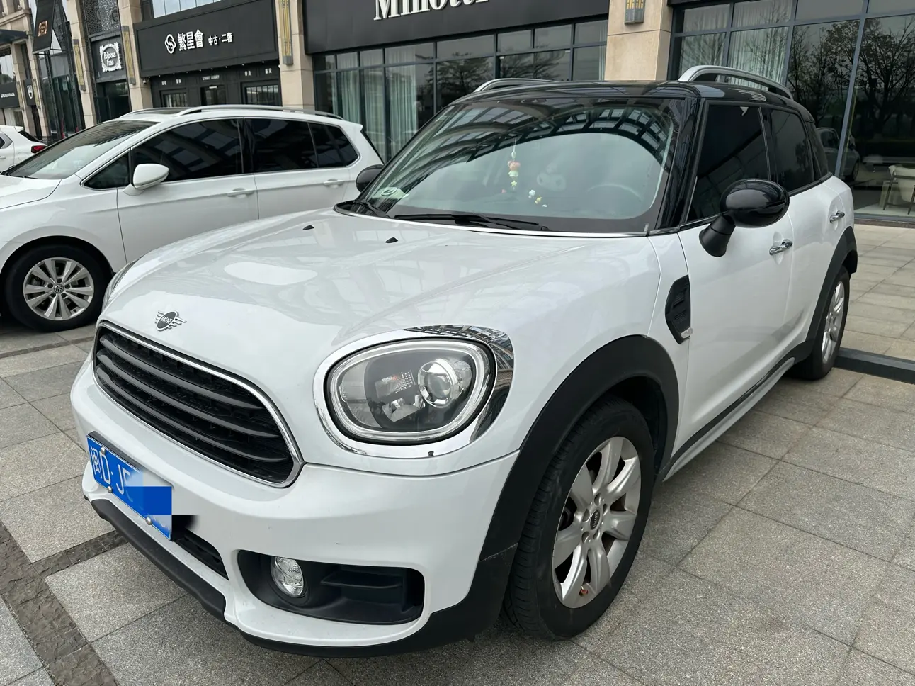 MINI COUNTRYMAN