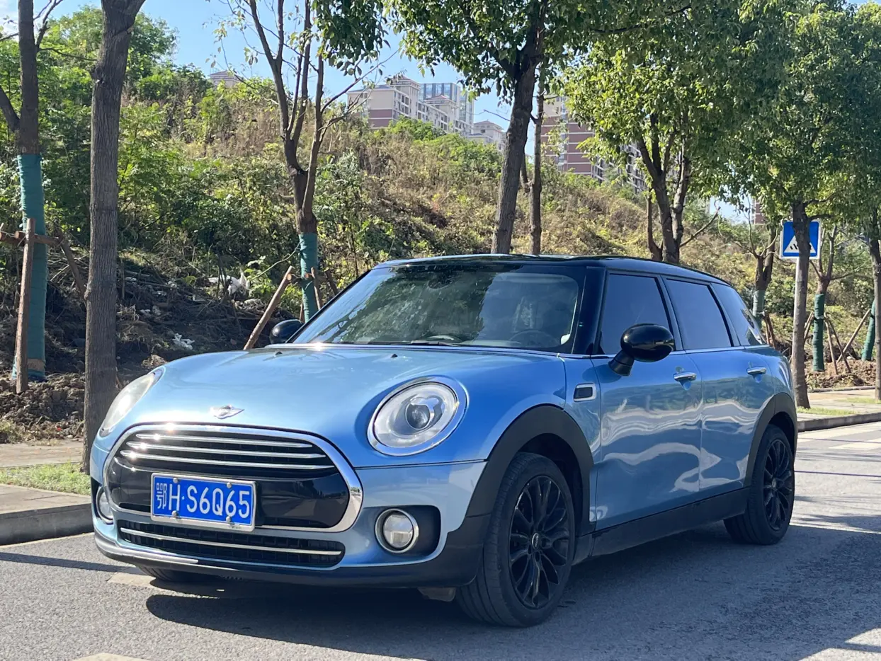 MINI CLUBMAN