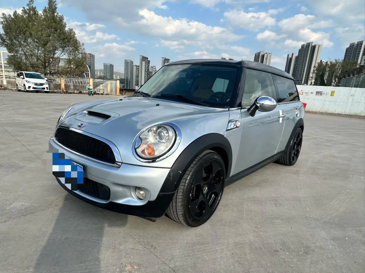 MINI CLUBMAN  из Китая