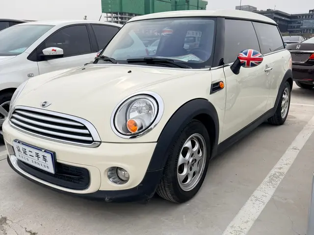 MINI CLUBMAN  из Китая