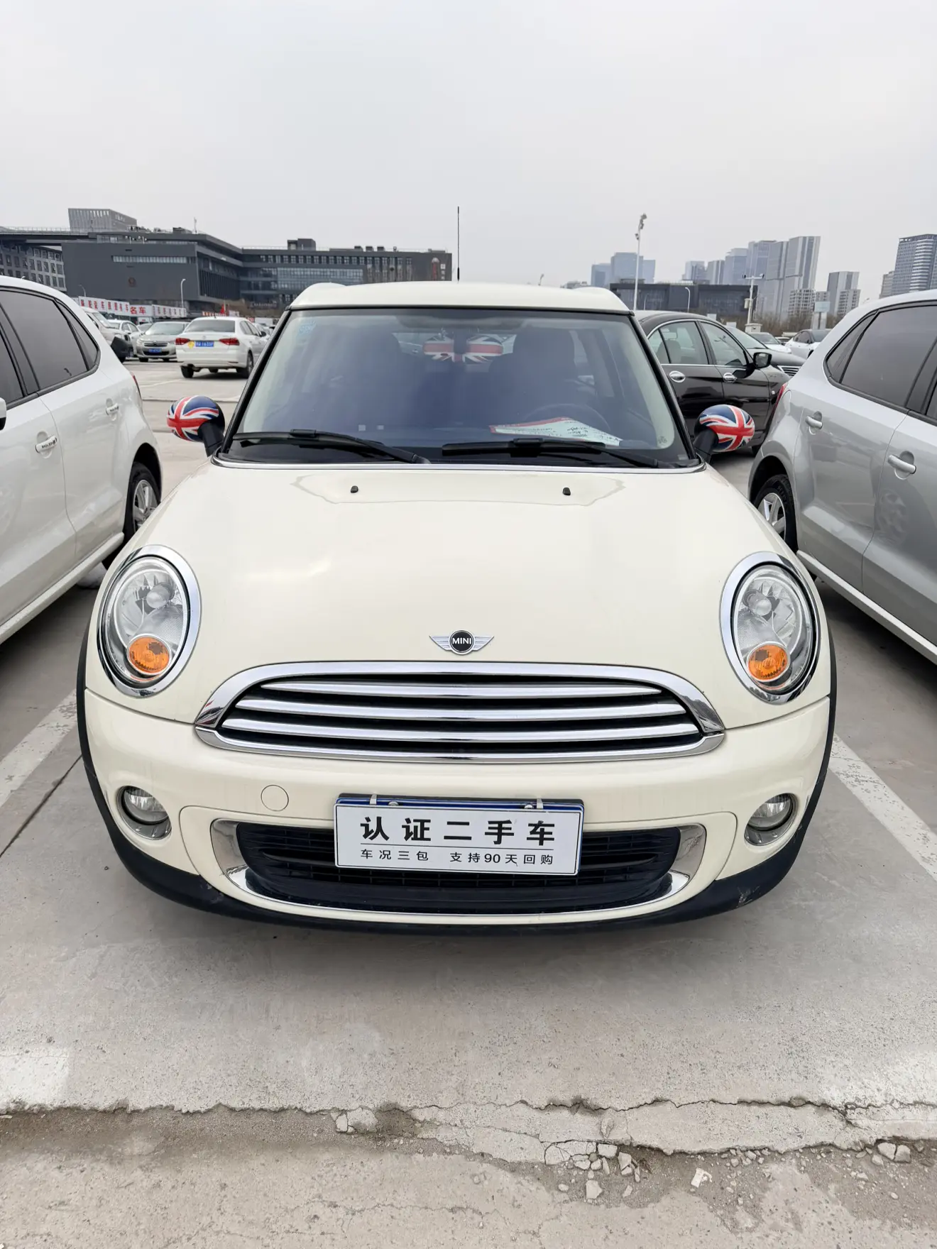 MINI CLUBMAN  из Китая