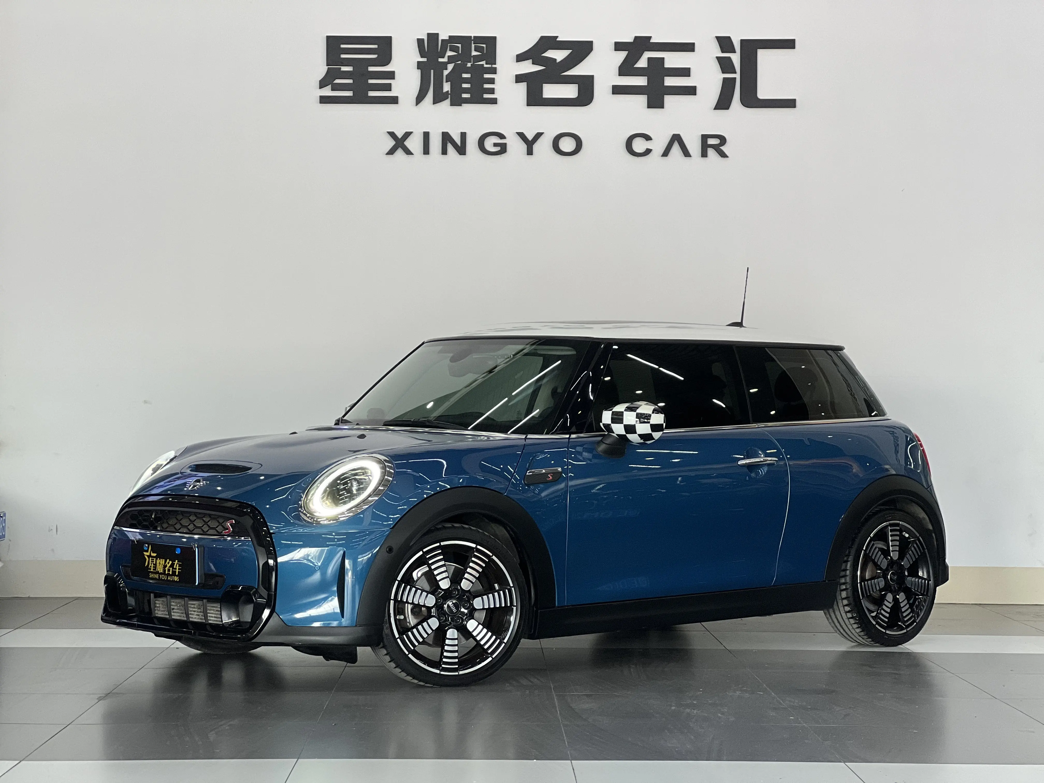 MINI MINI