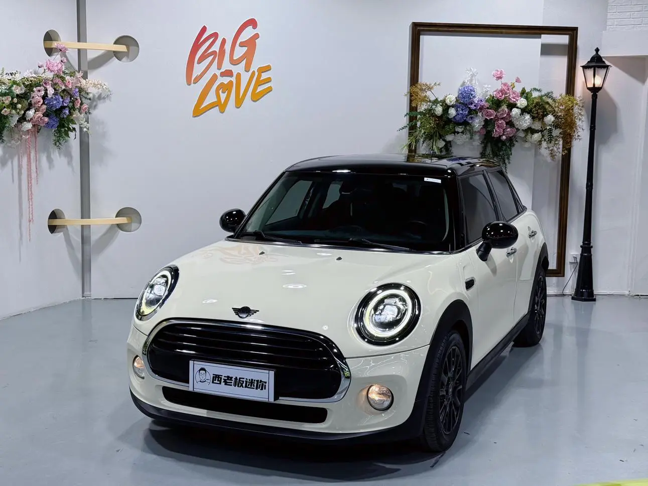 MINI MINI