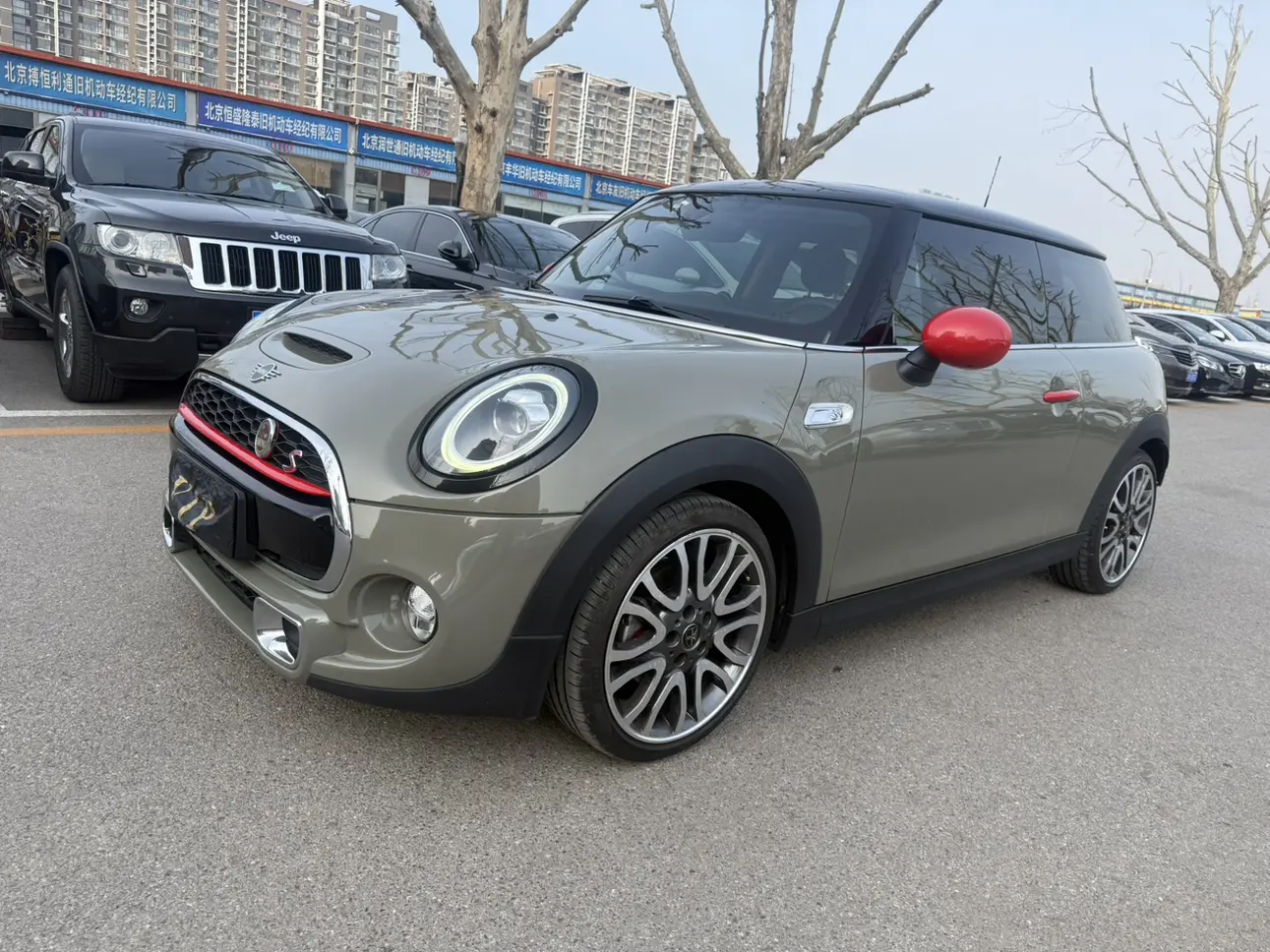 MINI MINI