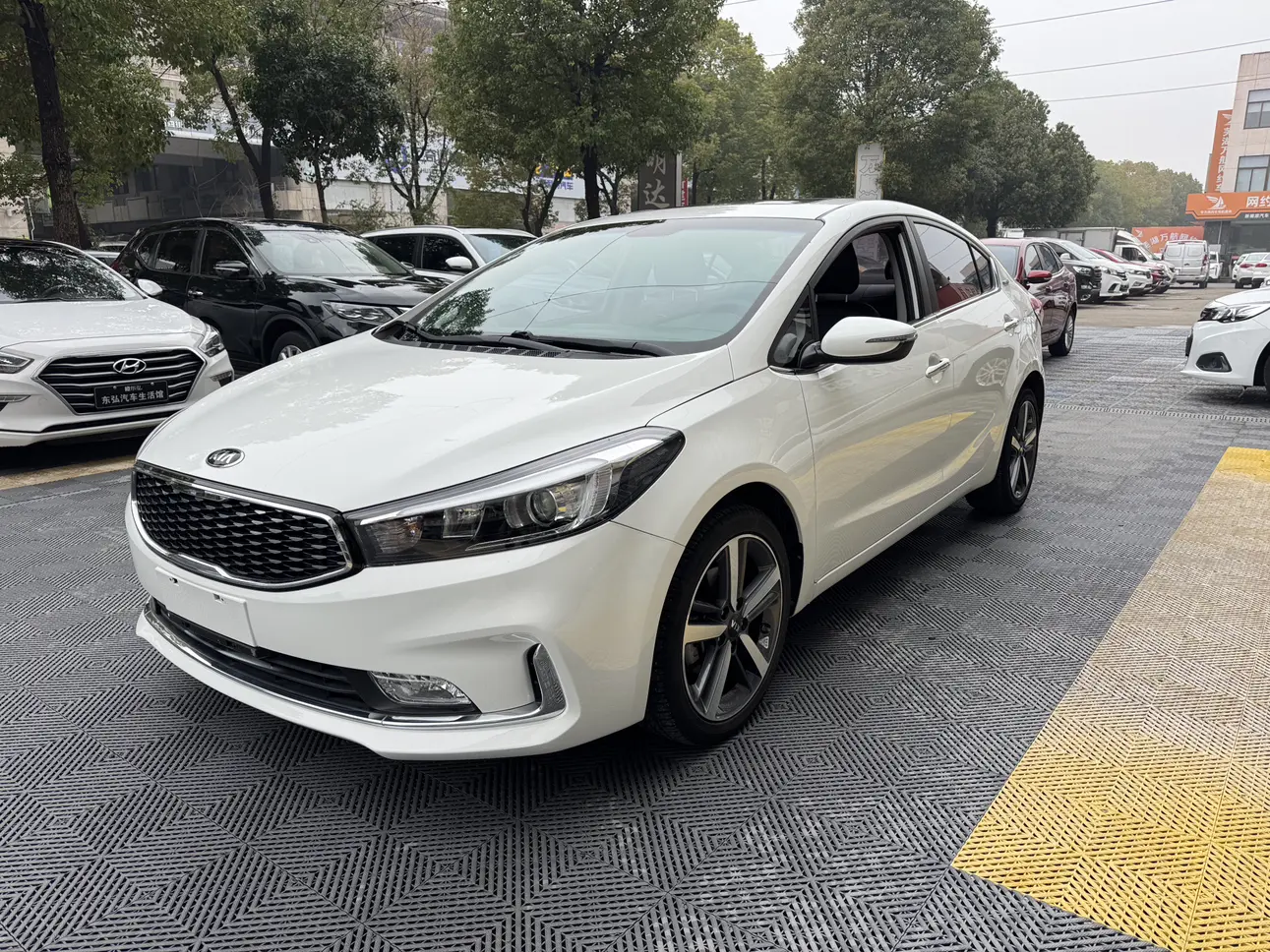 Kia K3