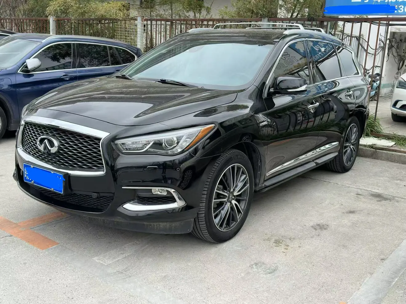 Infiniti QX60  из Китая