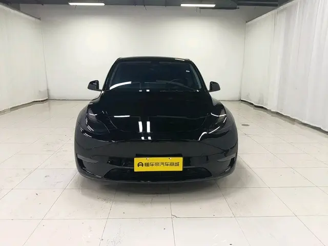 Tesla Model Y  из Китая