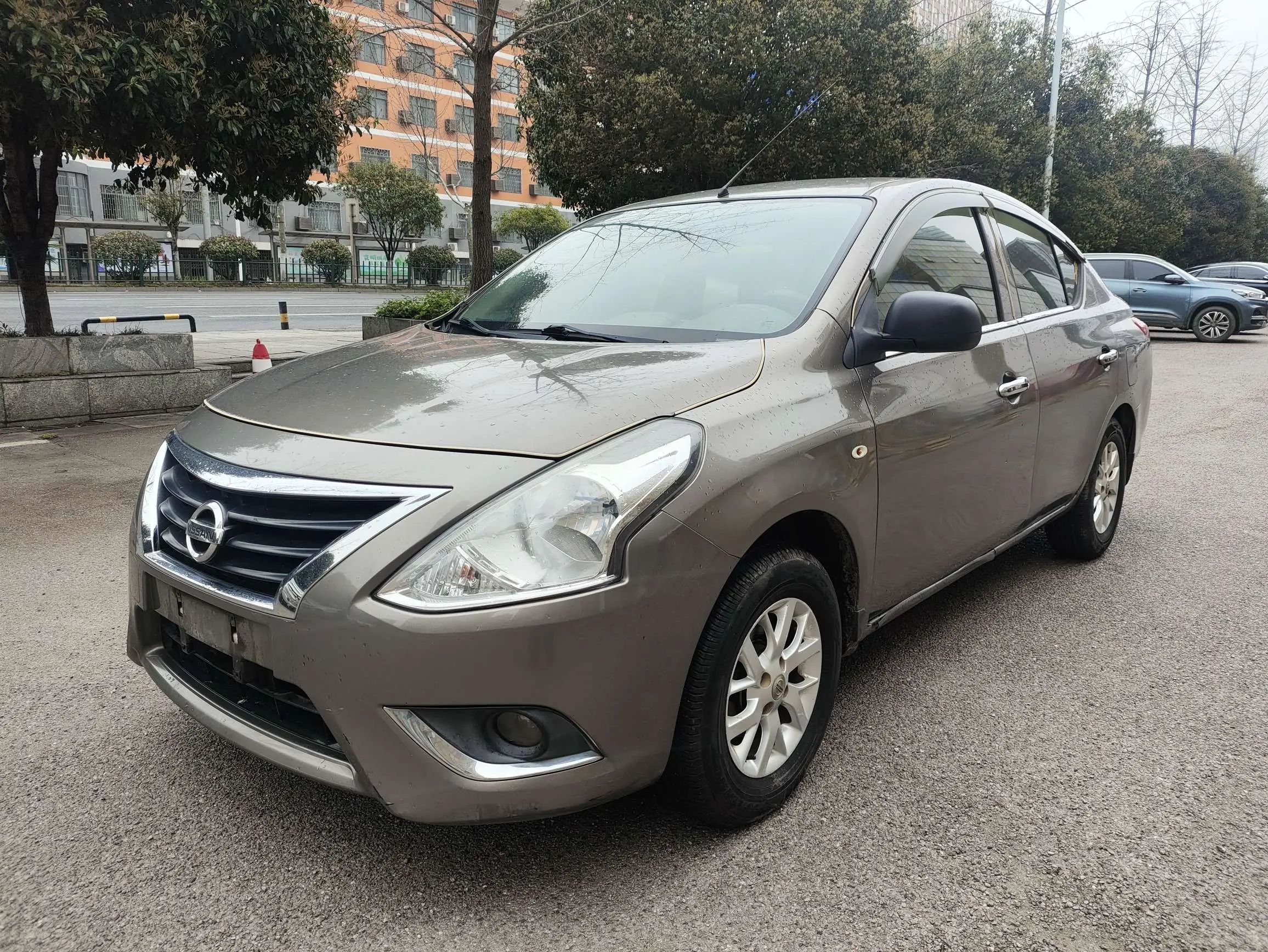 Nissan Sunlight