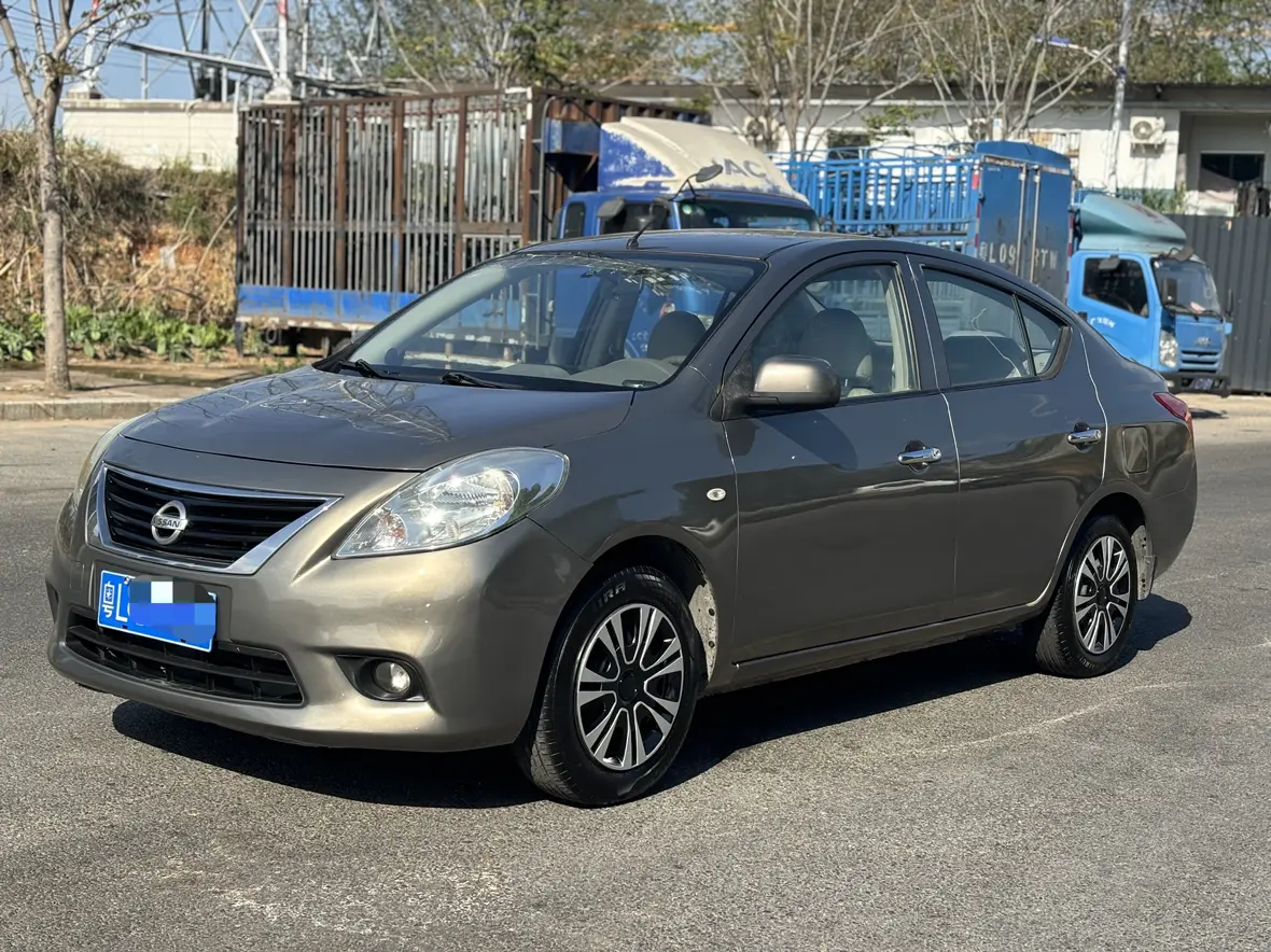 Nissan Sunlight