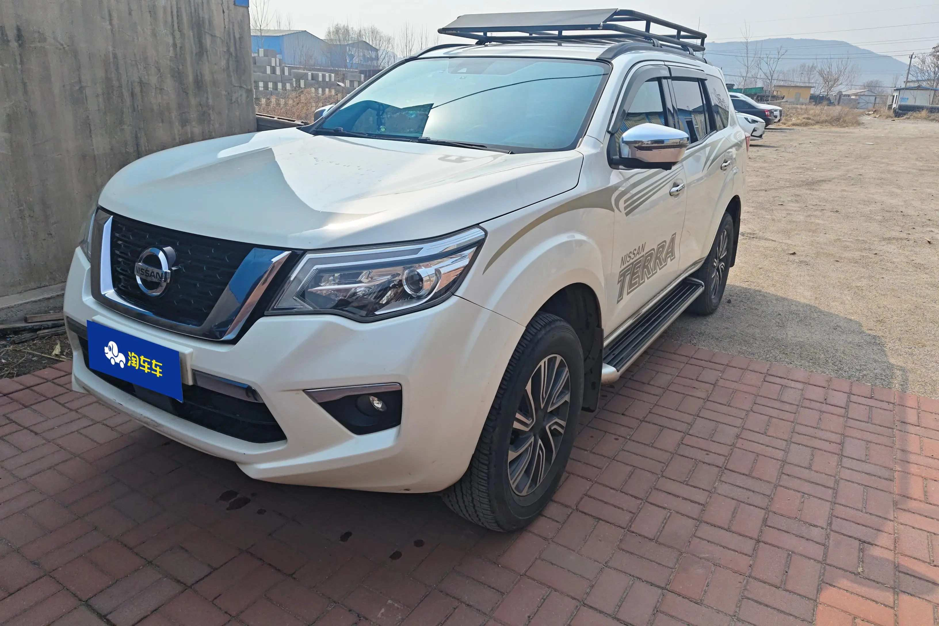 Nissan Tuda