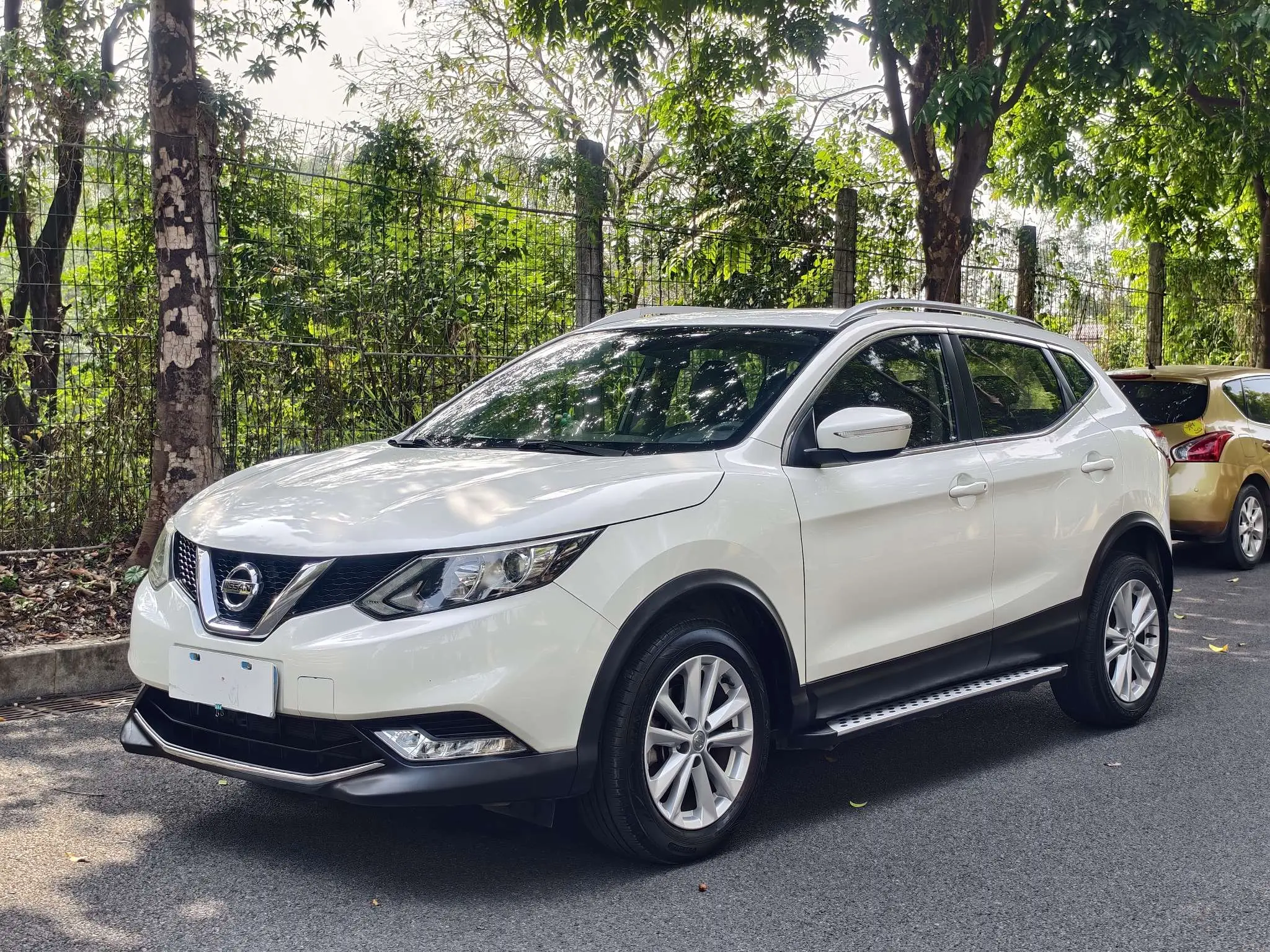 Nissan Qashqai  из Китая