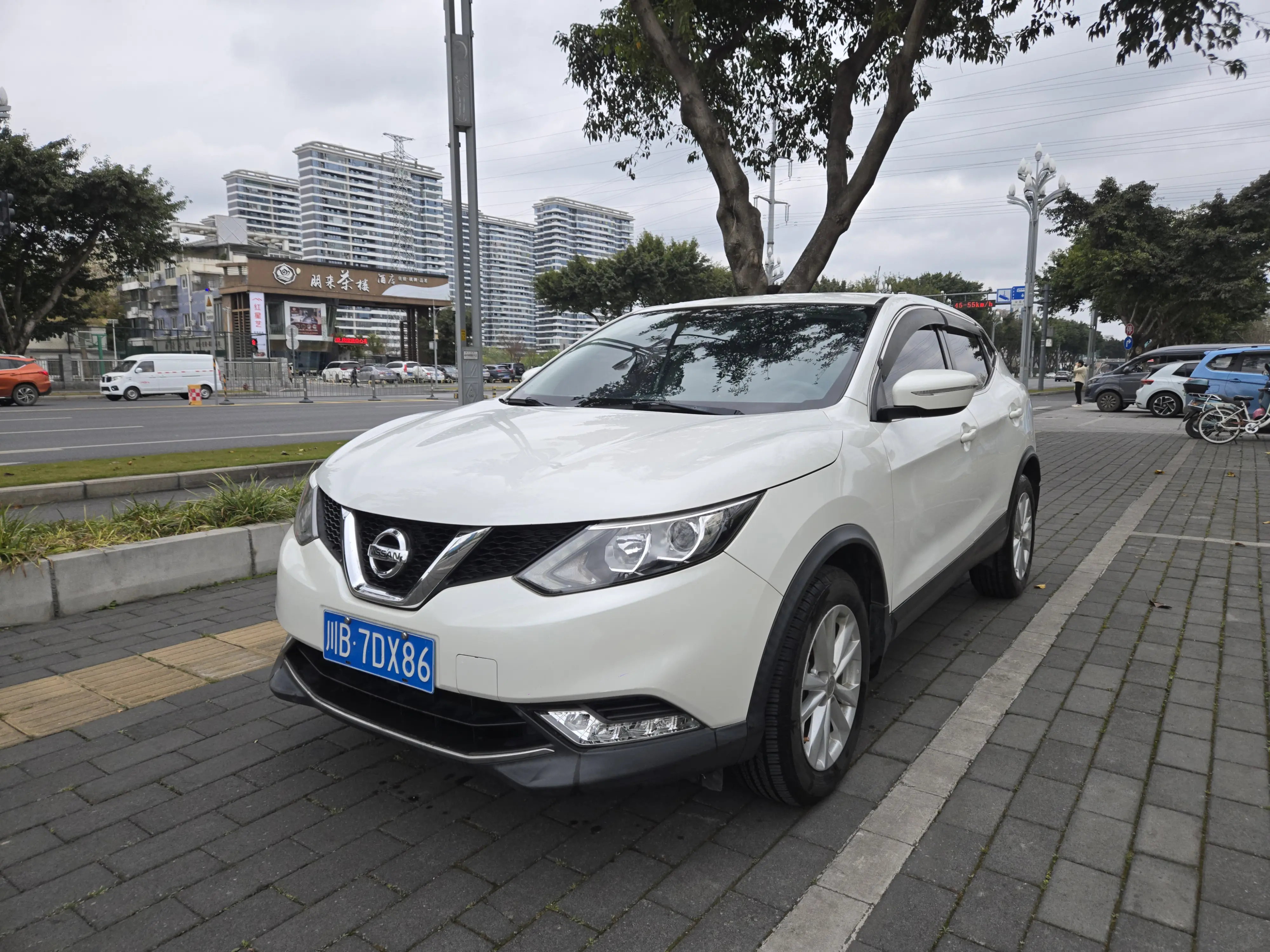 Nissan Qashqai