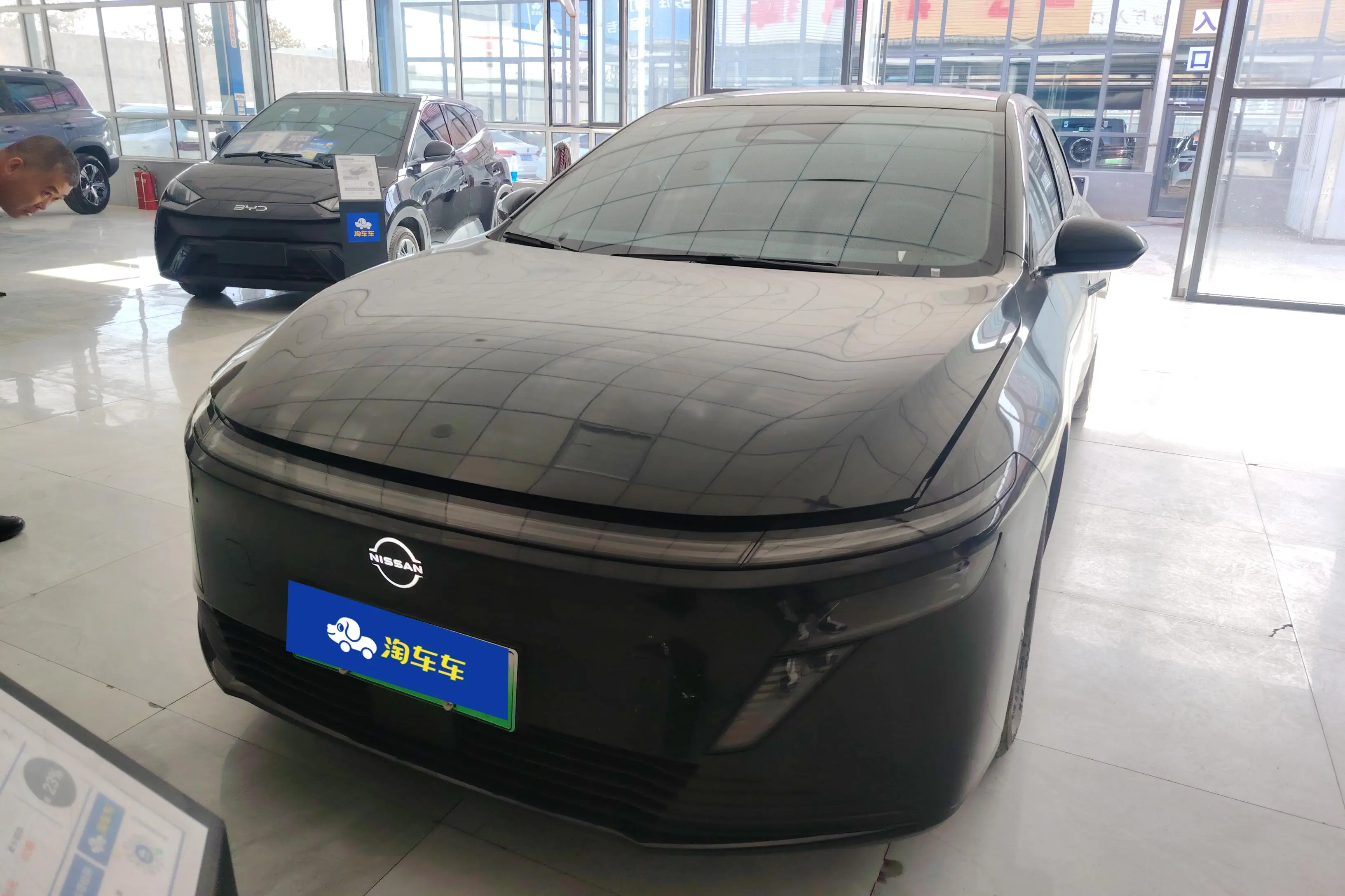 Nissan N6