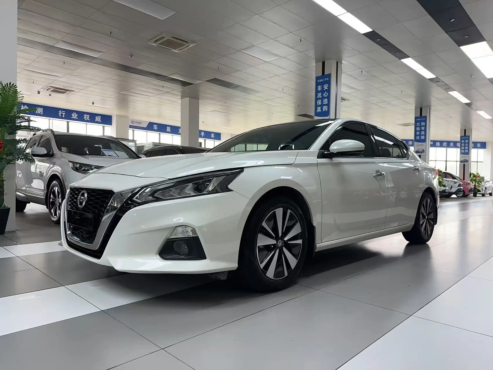 Nissan Altima