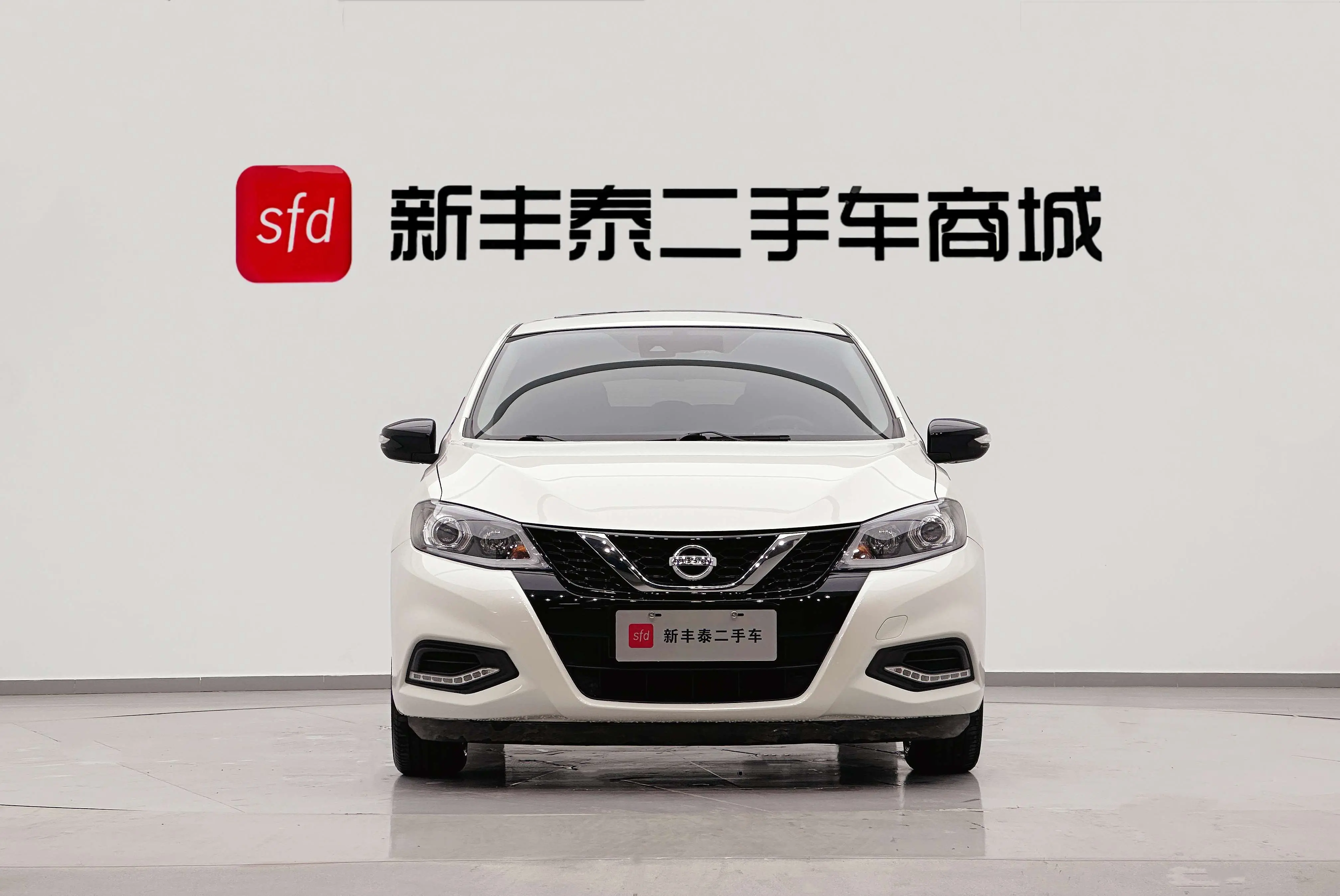 Nissan Tiida  из Китая