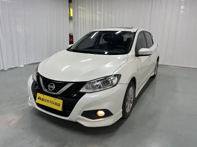 Nissan Tiida  из Китая