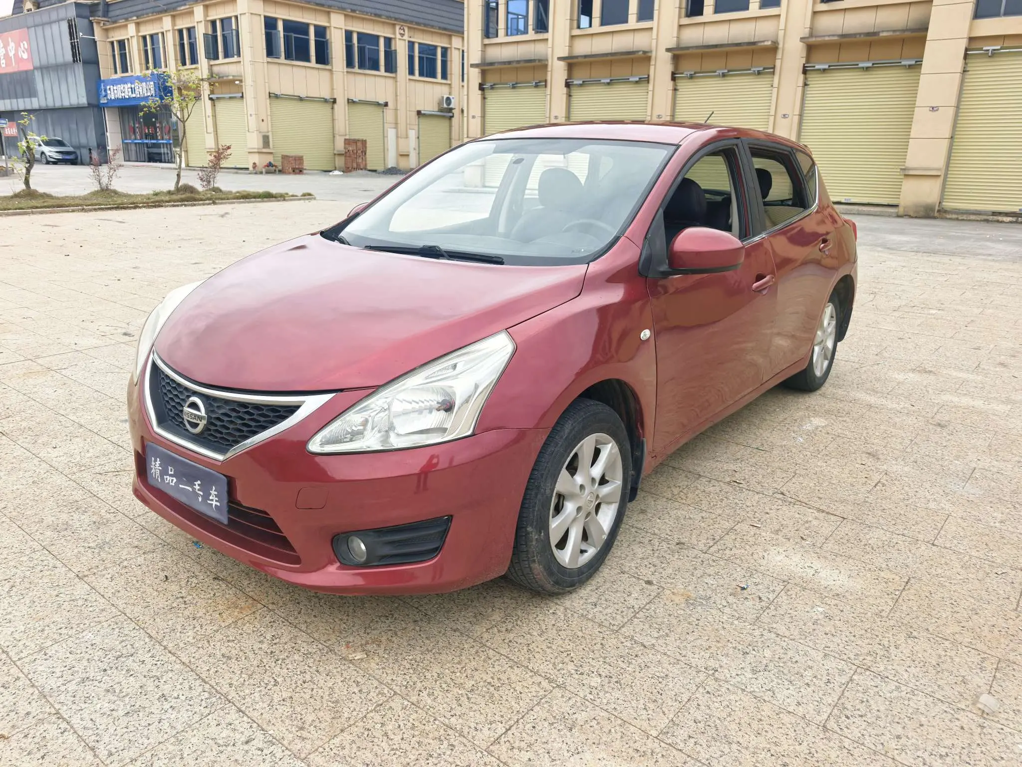 Nissan Tiida  из Китая