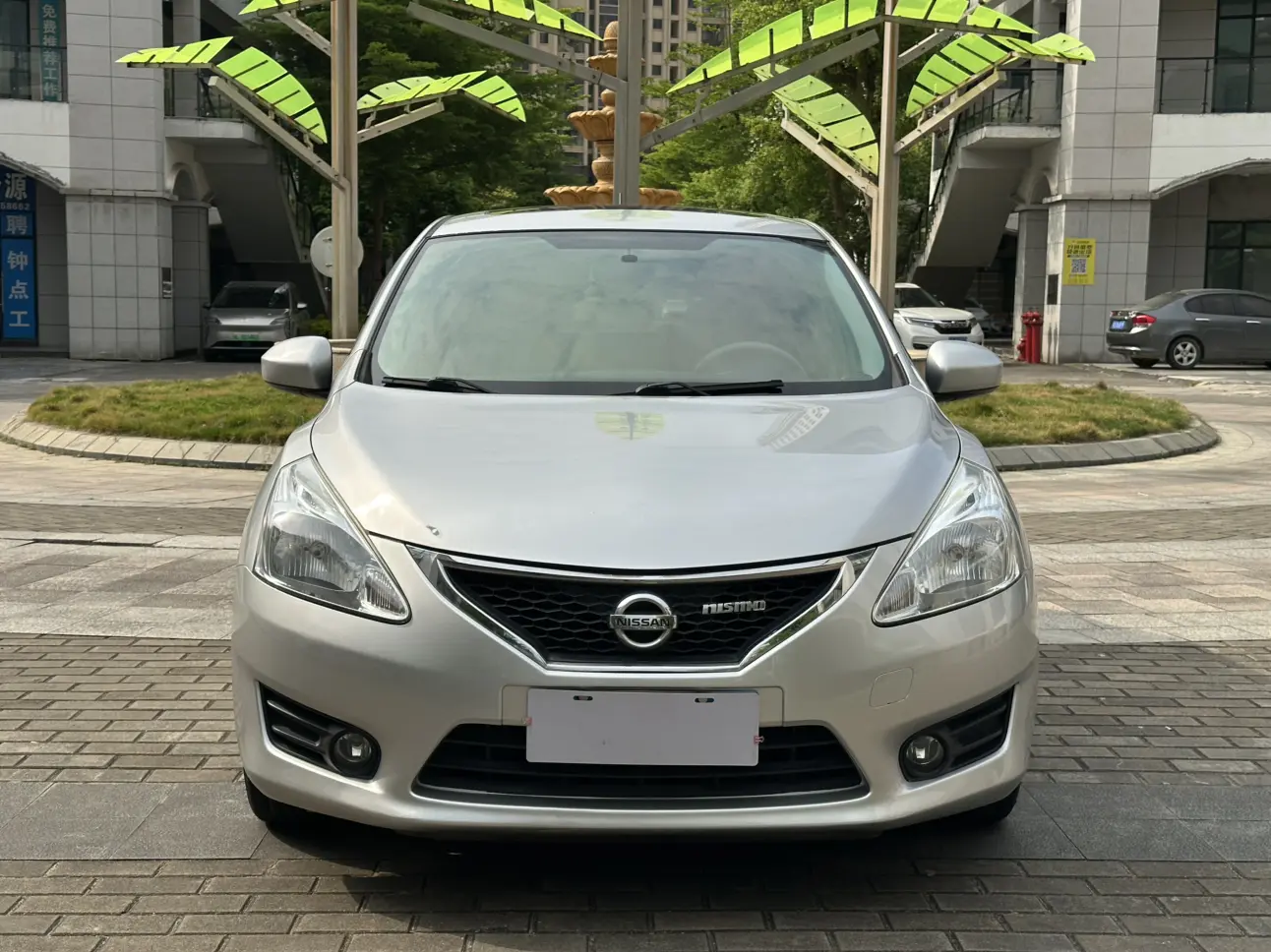 Nissan Tiida  из Китая