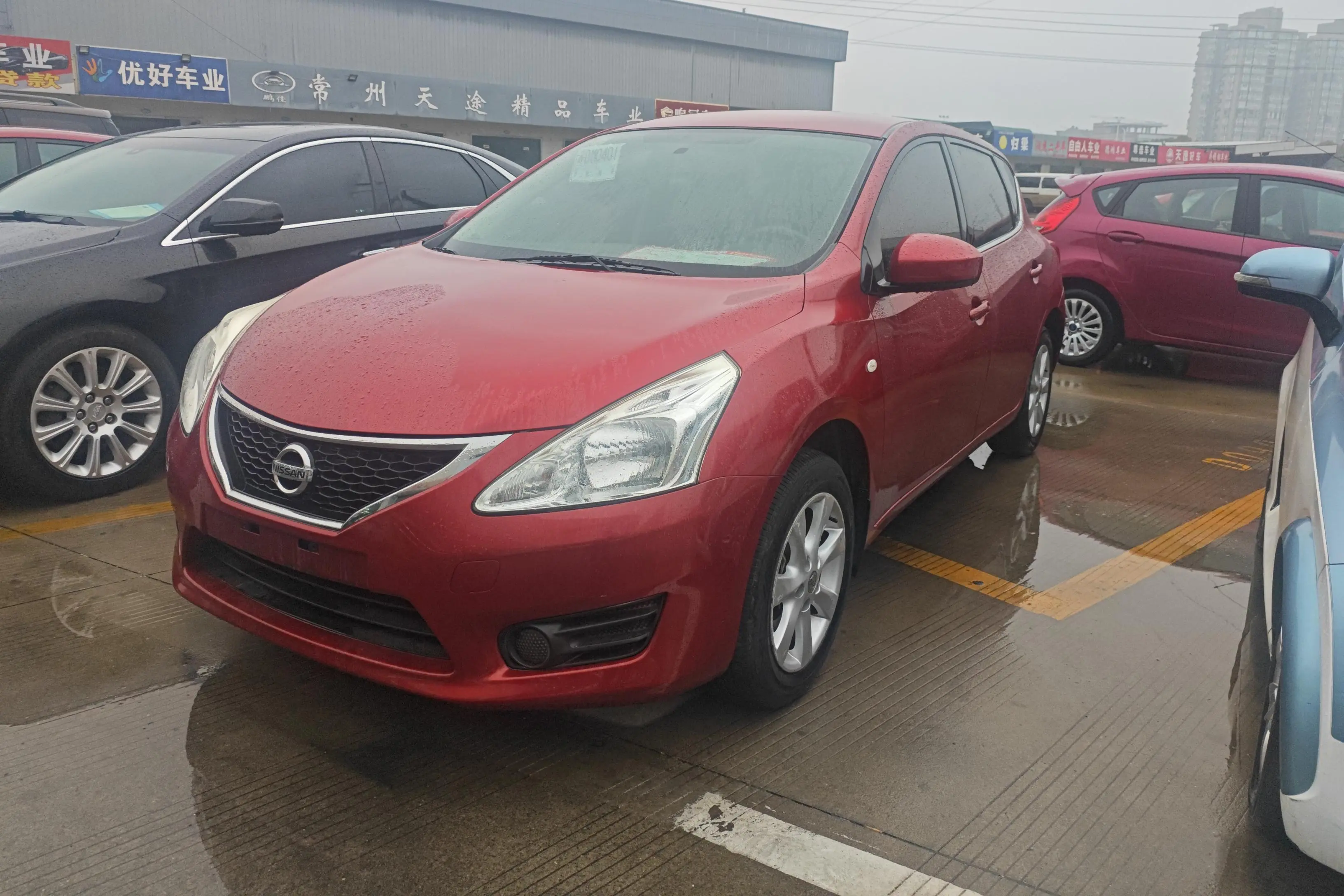 Nissan Tiida  из Китая