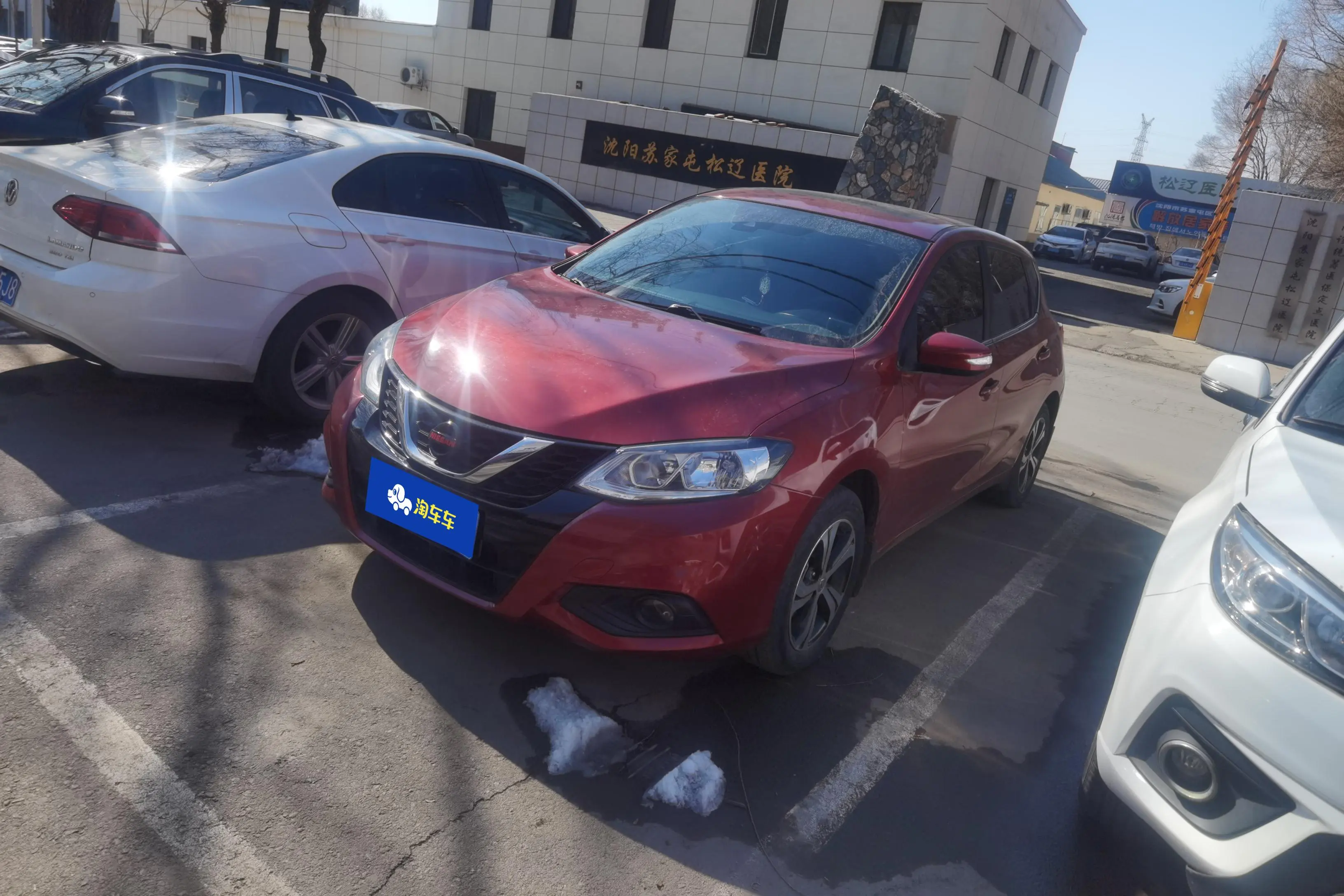 Nissan Tiida  из Китая