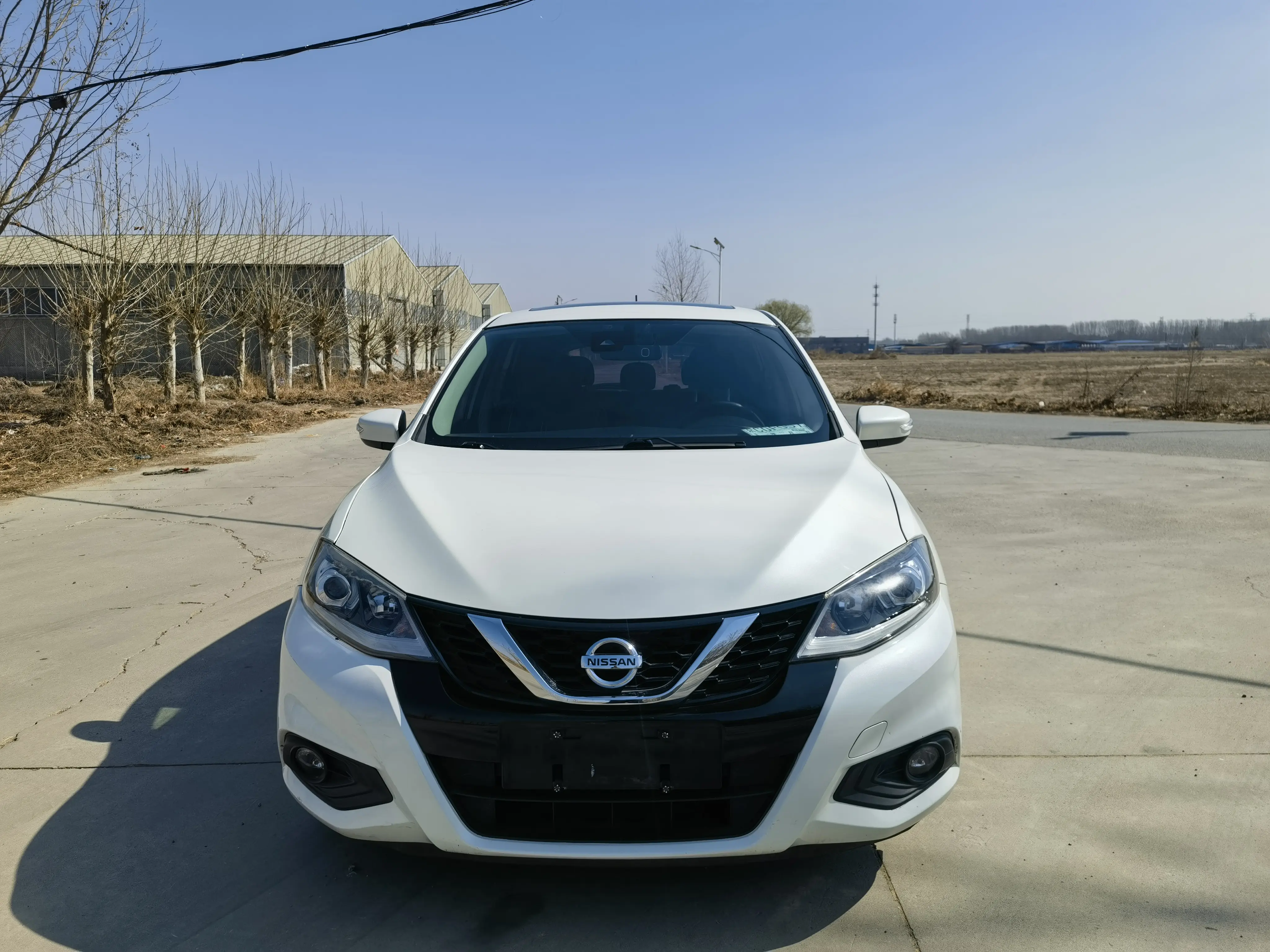 Nissan Tiida  из Китая